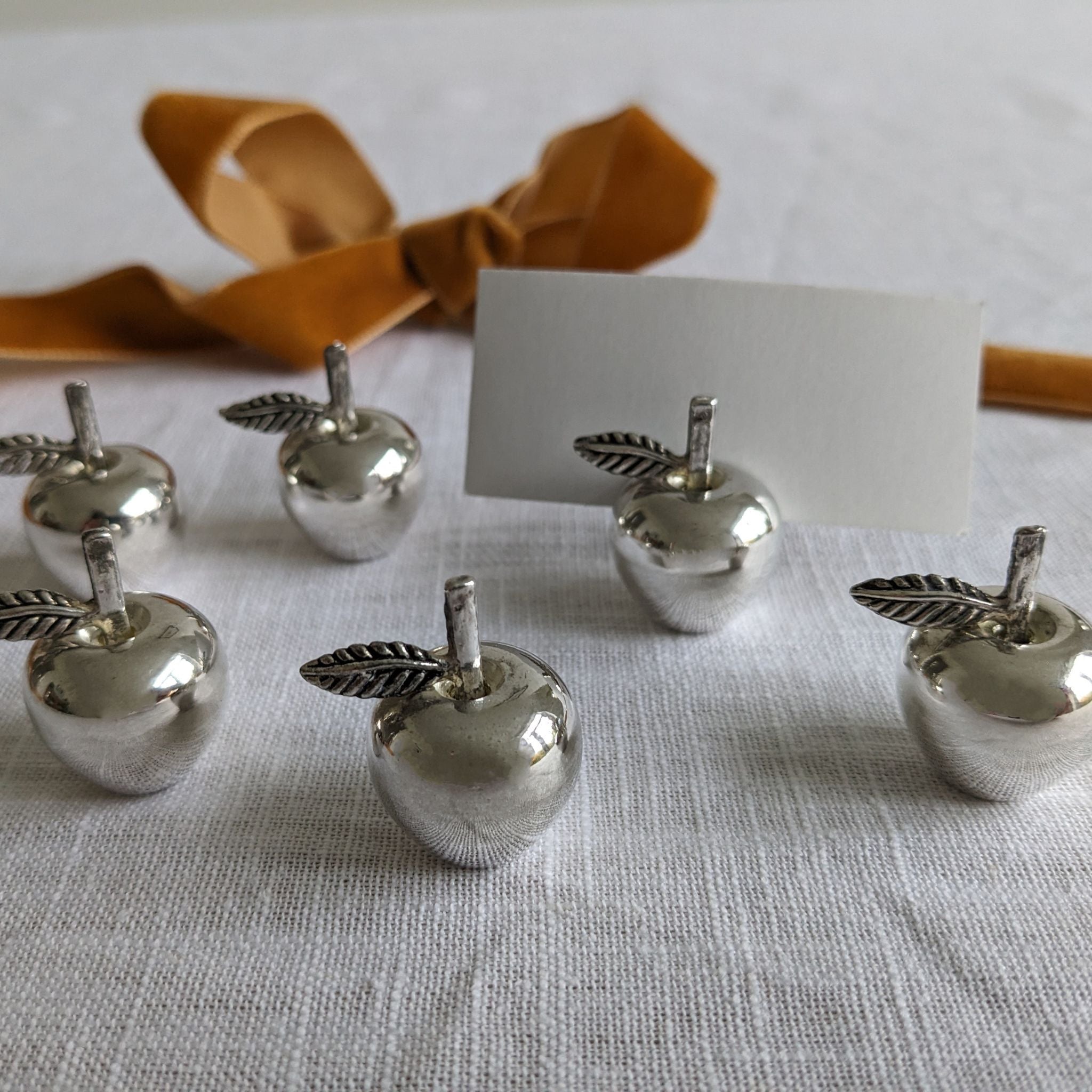 Vintage Apple Place Card Holders in Basket, Silver Metal Apples Tiger