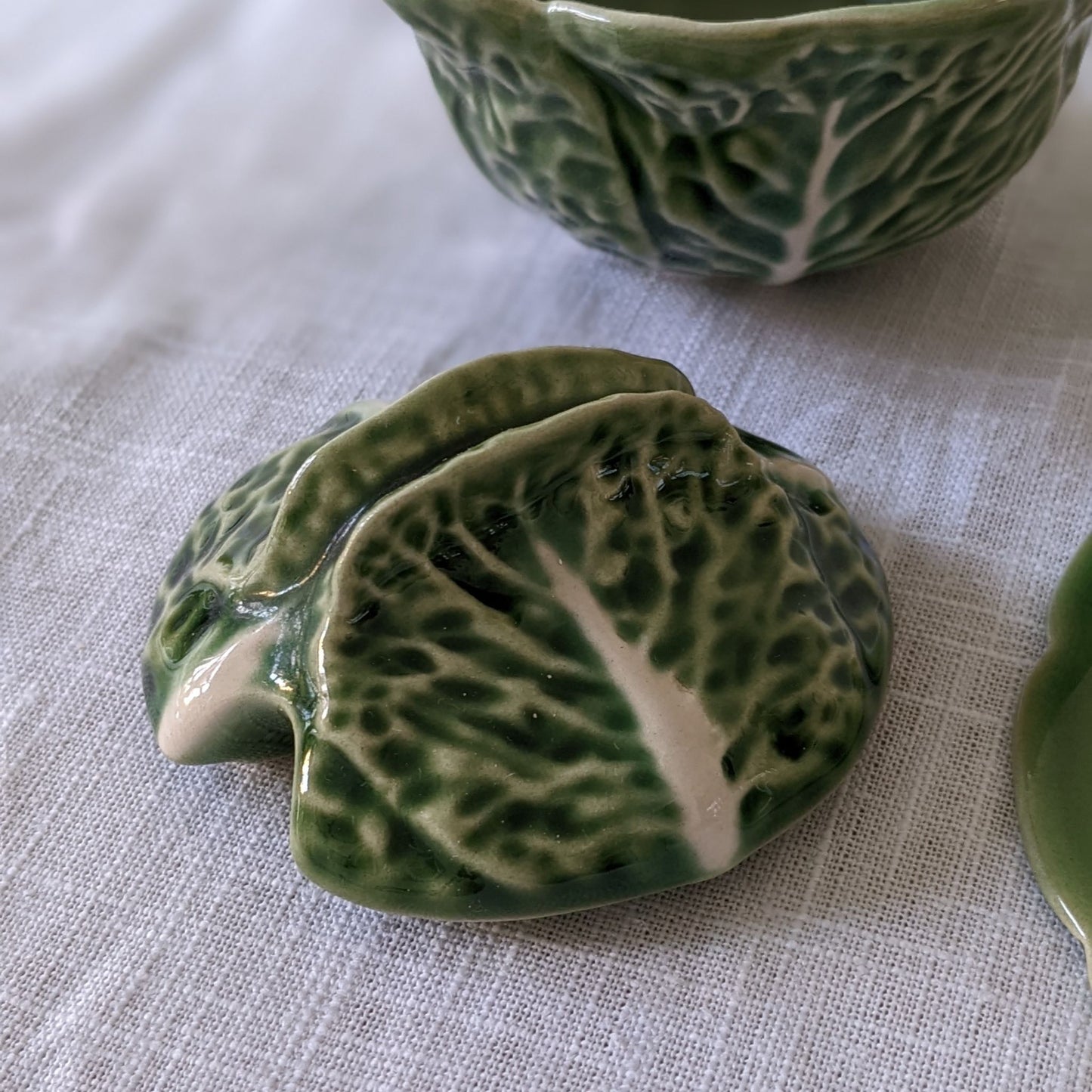 Bordallo Pinheiro Cabbage Leaf Pot