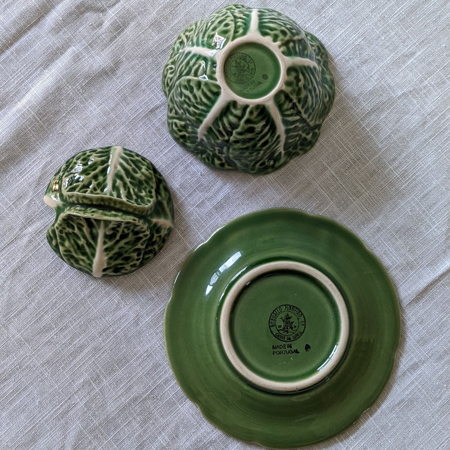 Bordallo Pinheiro Cabbage Leaf Pot