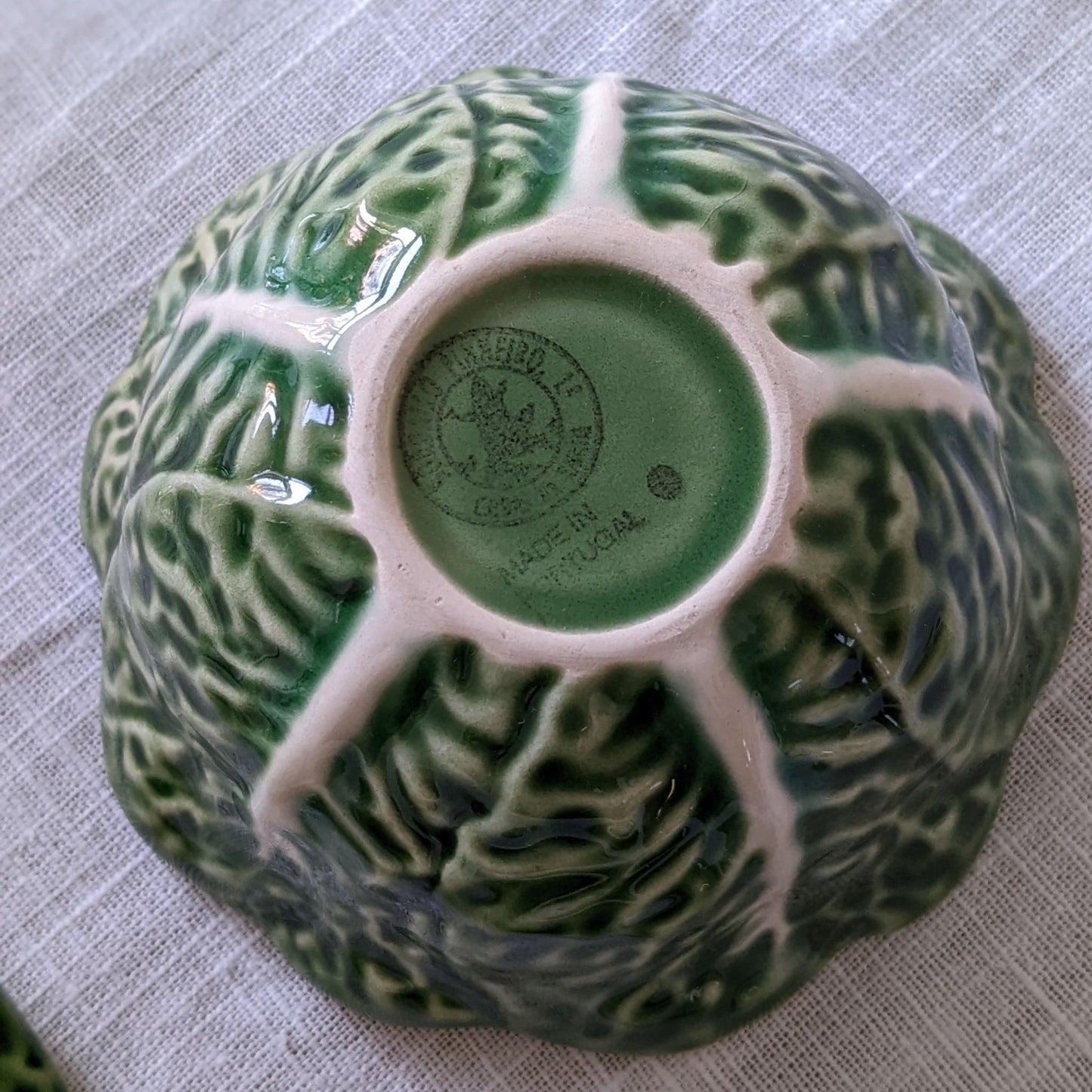 Bordallo Pinheiro Cabbage Leaf Pot