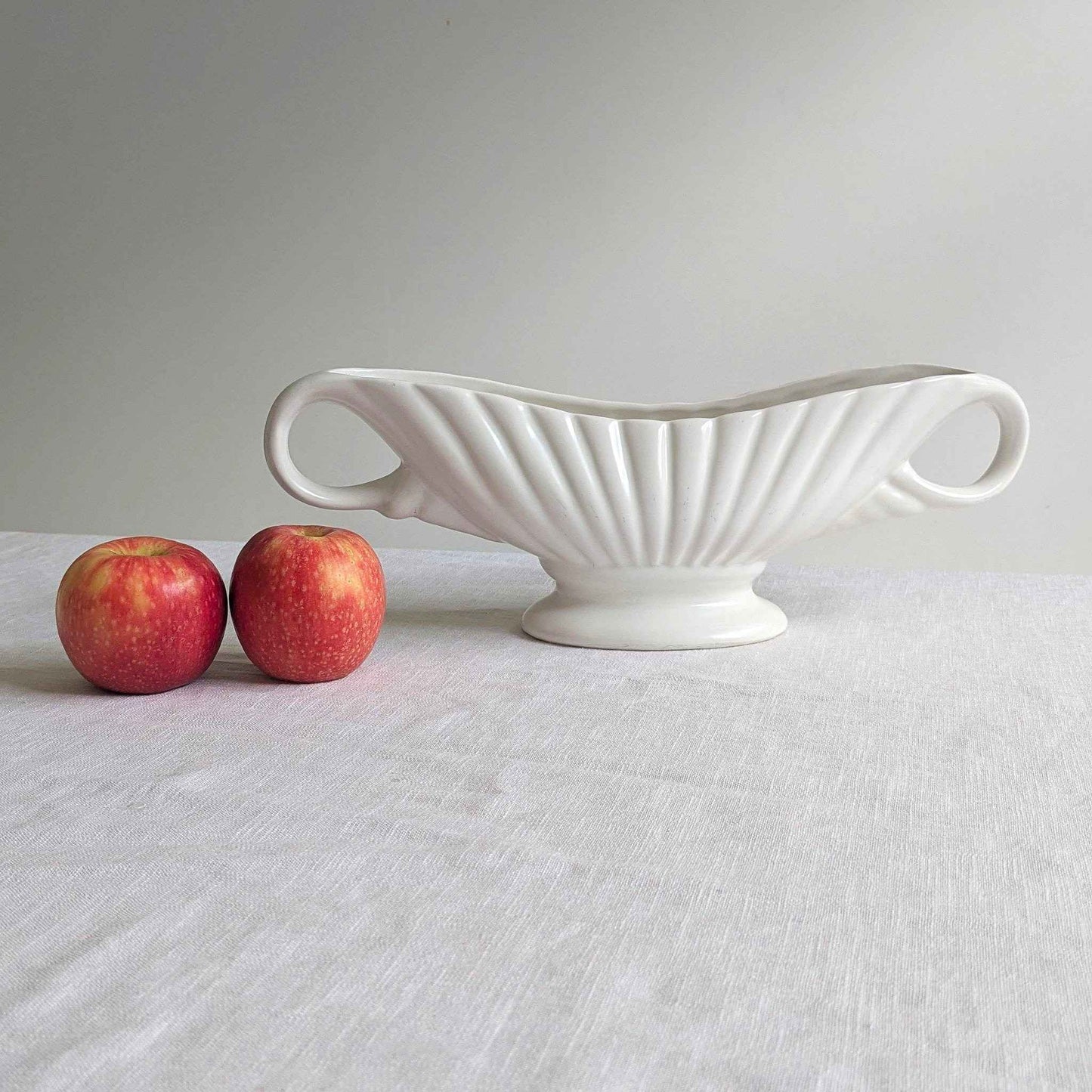 Arthur Wood Fluted Mantle Vase