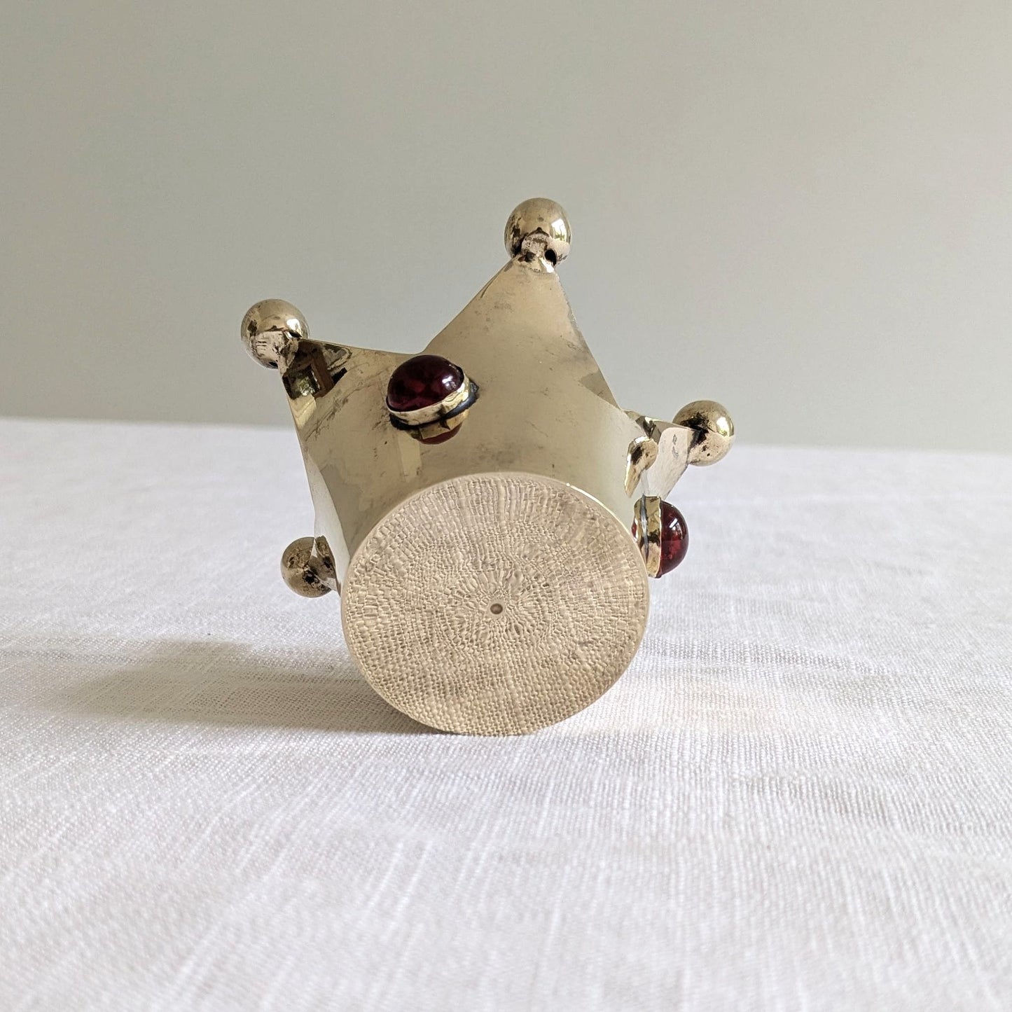 Crown Tealight with Cabochons
