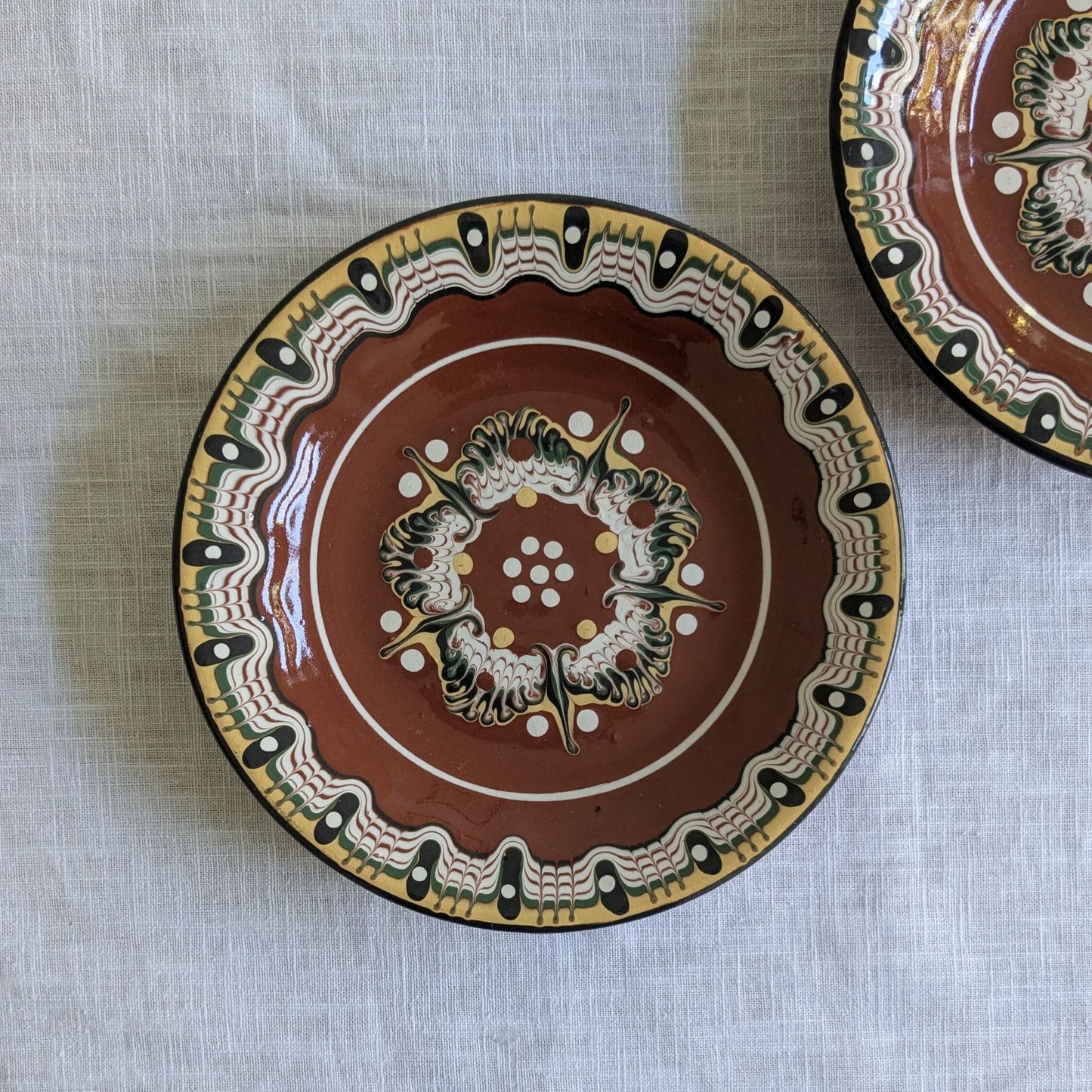 Troyan Pottery Plate Duo