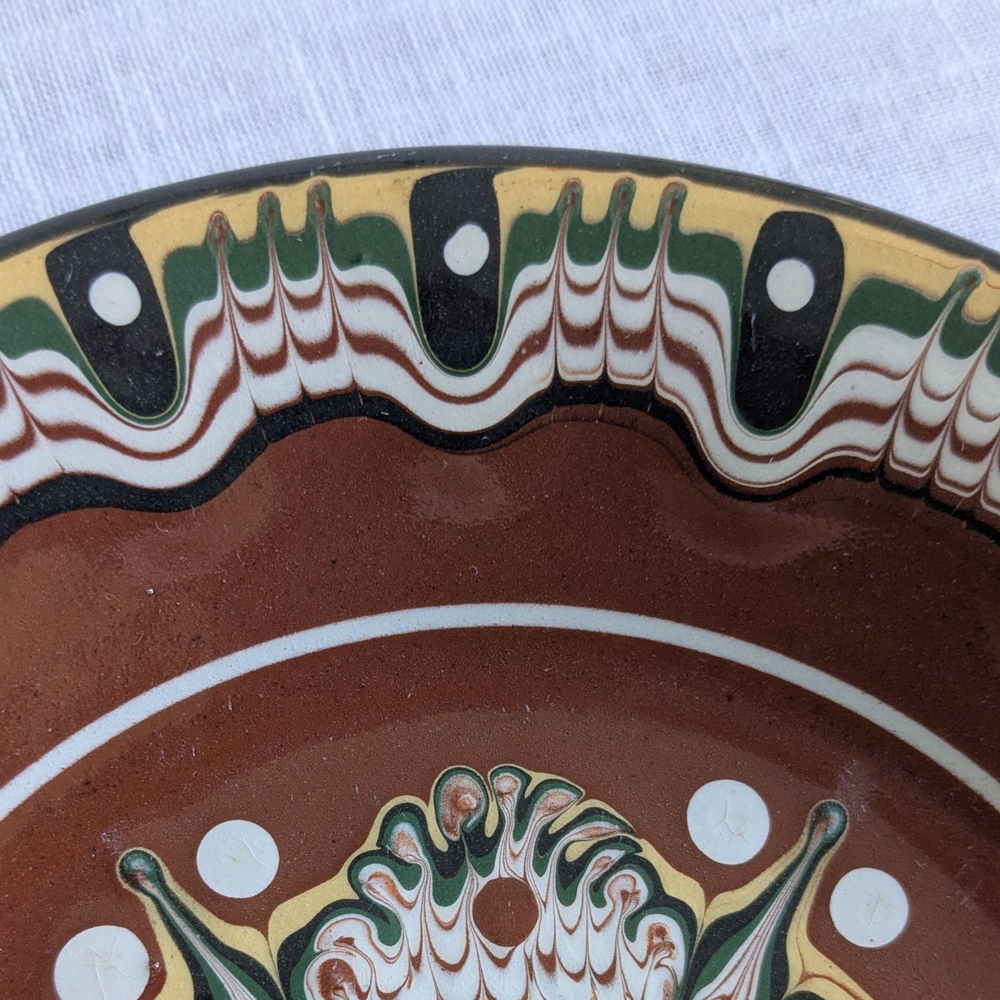 Troyan Pottery Plate Duo