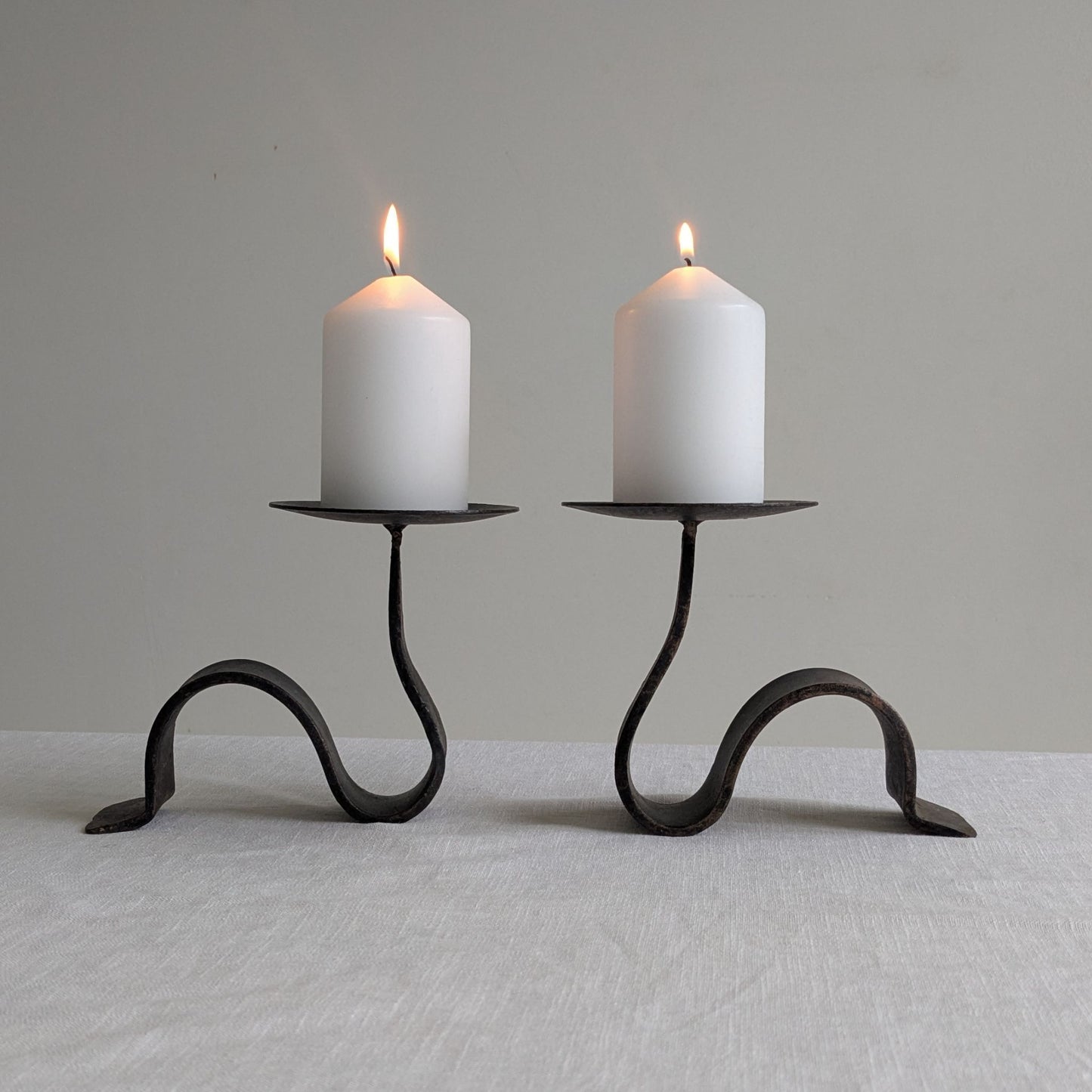 Wave Candle Holder