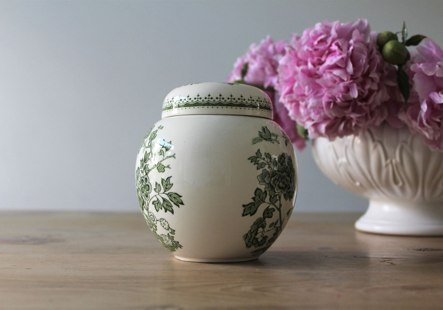 Mason's Manchu green ironstone ginger jar side view.