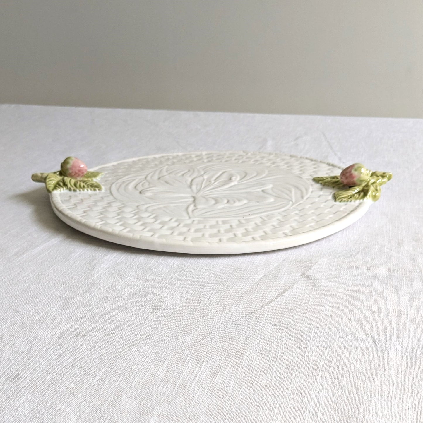 Bordallo Pinheiro Platter