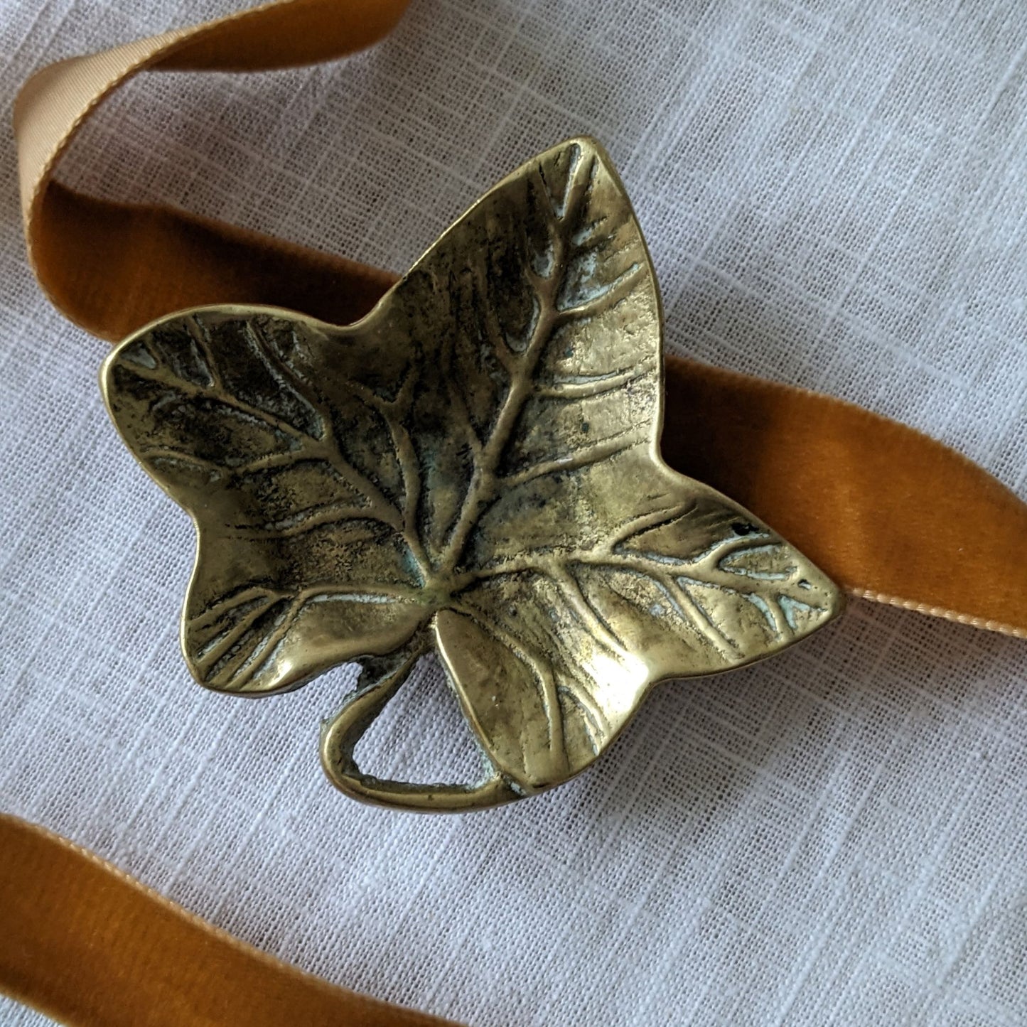 Brass Ivy Leaf Dish