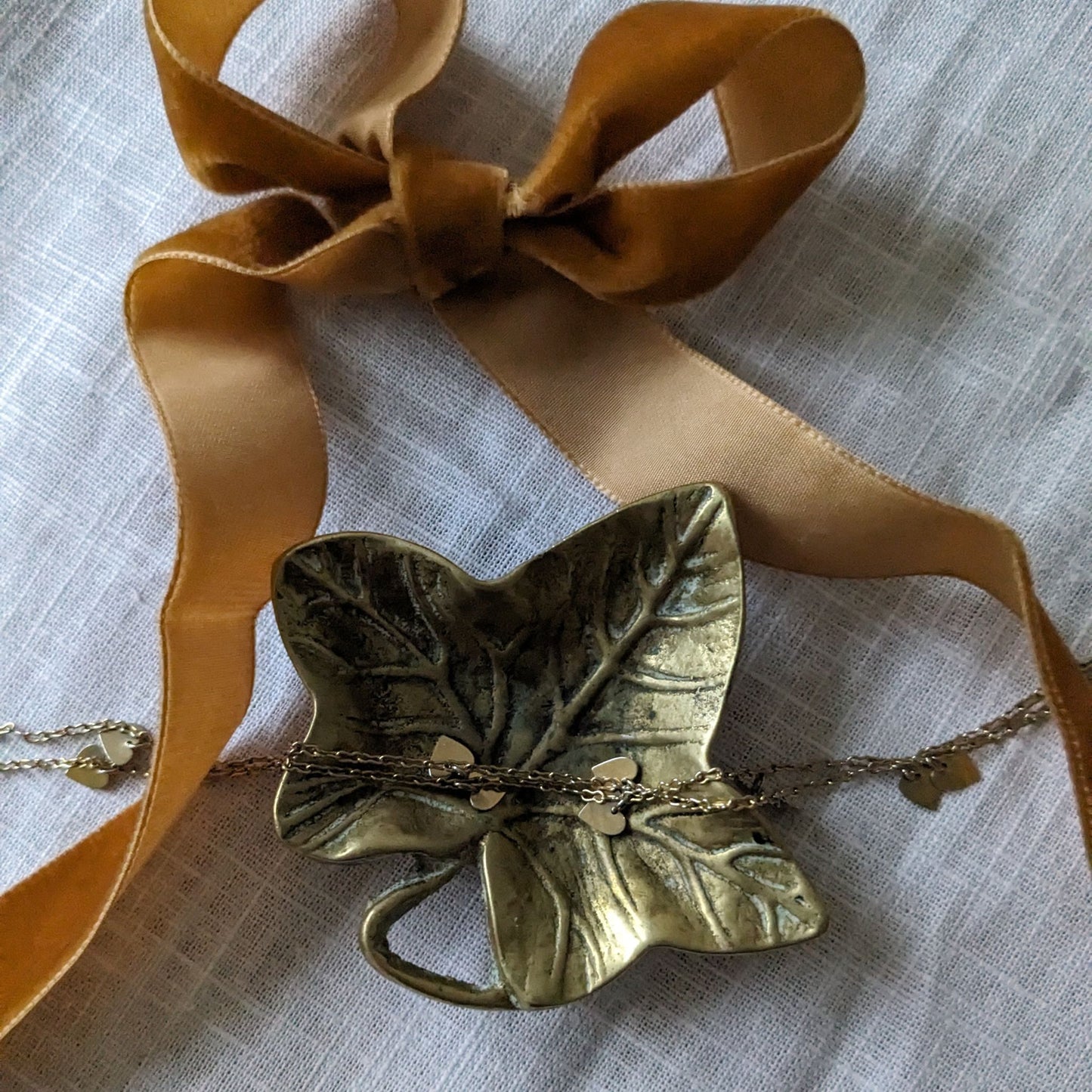 Brass Ivy Leaf Dish