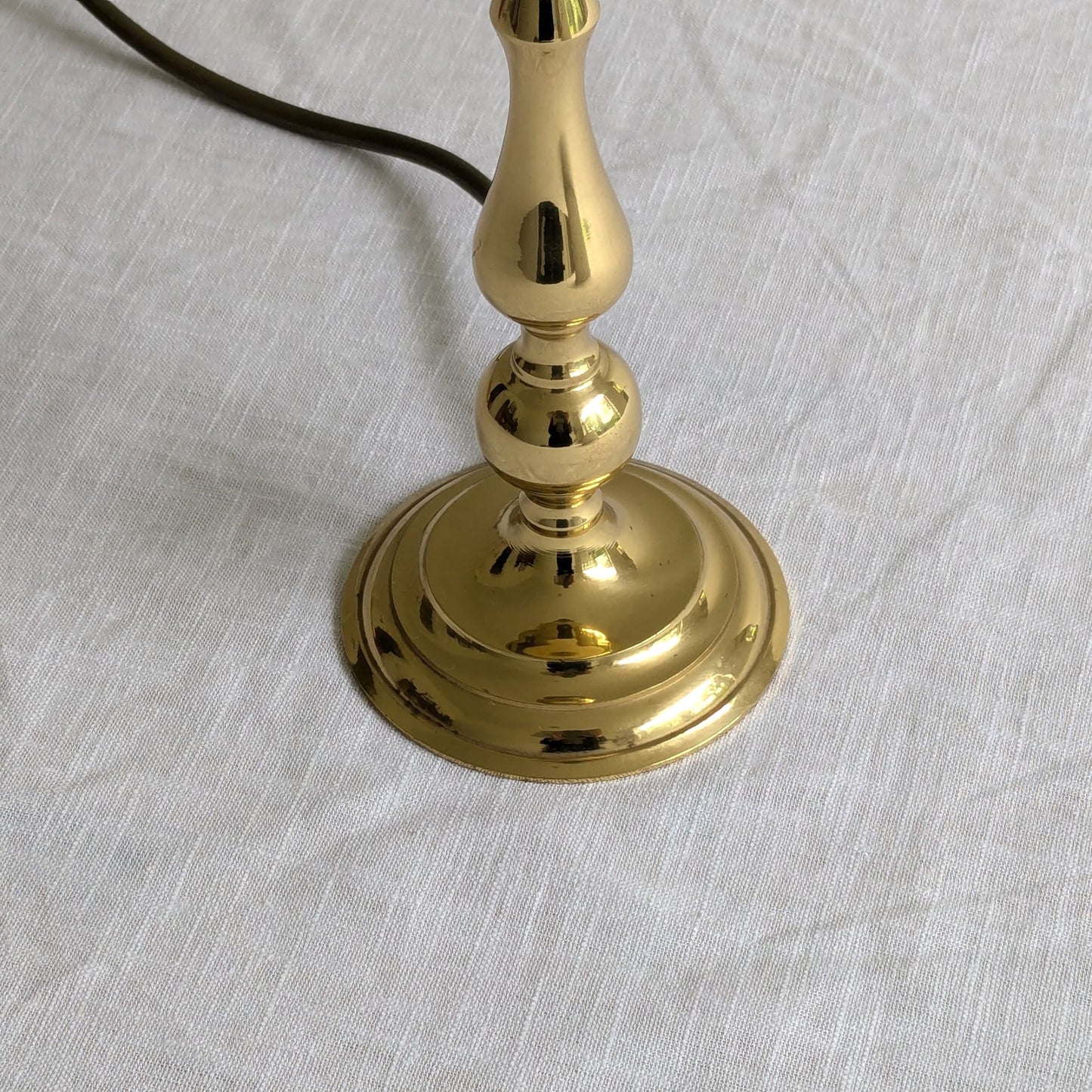 Teardrop Brass Lamp