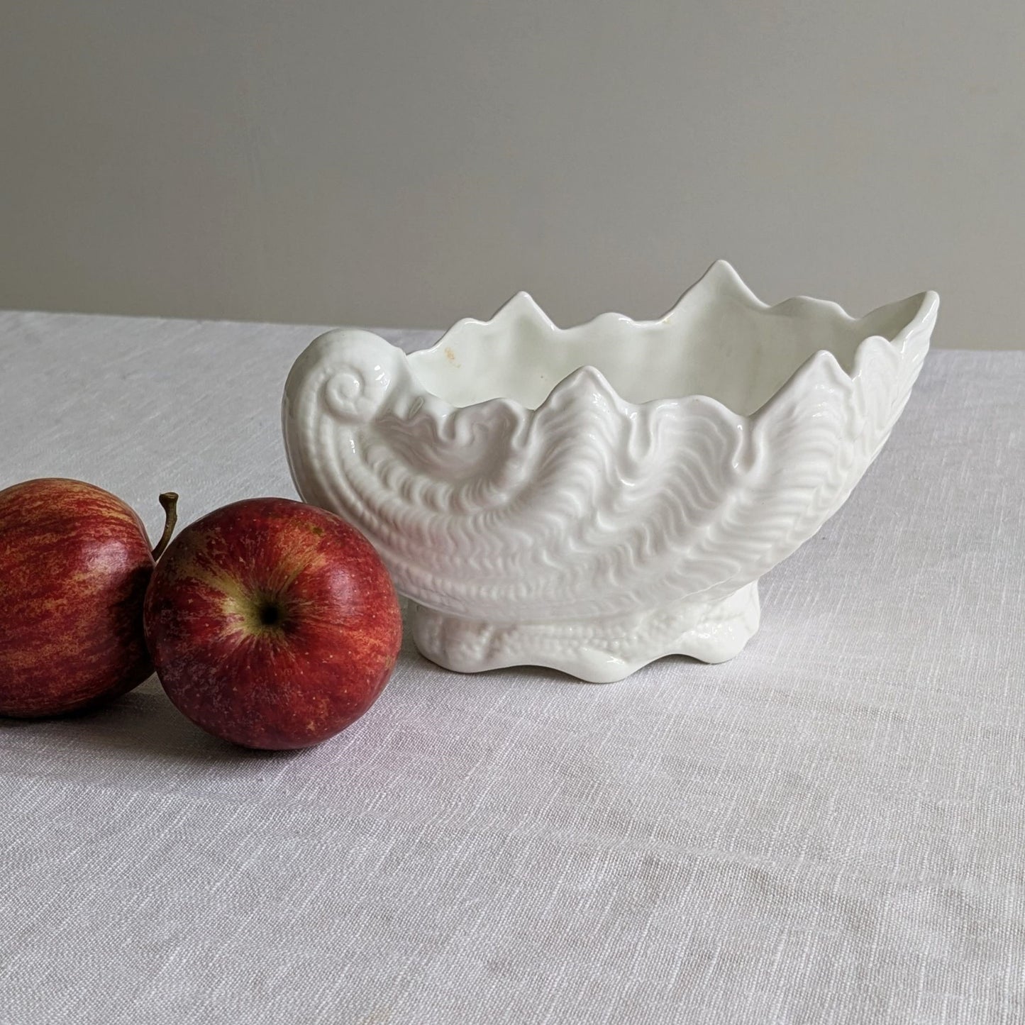 Coalport Shell Dish