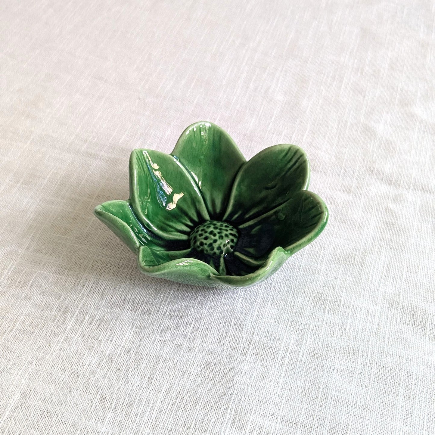 Dartmouth Flower Dish