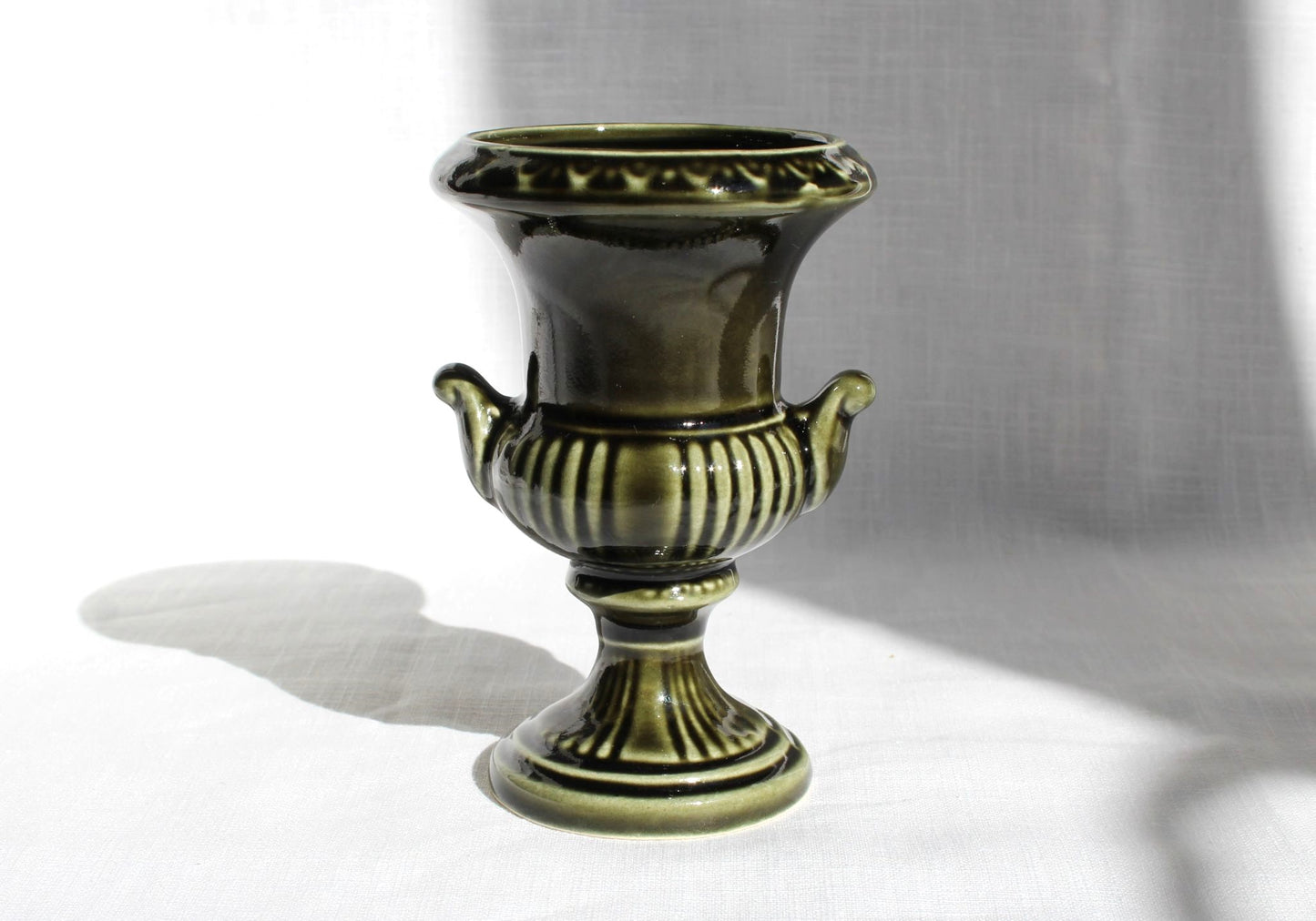 Dartmouth Urn Vase