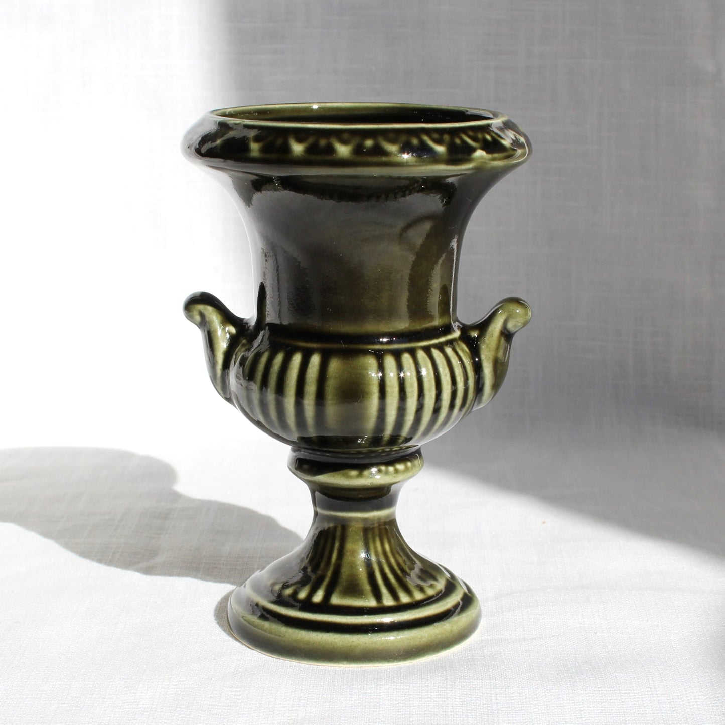 Dartmouth Urn Vase