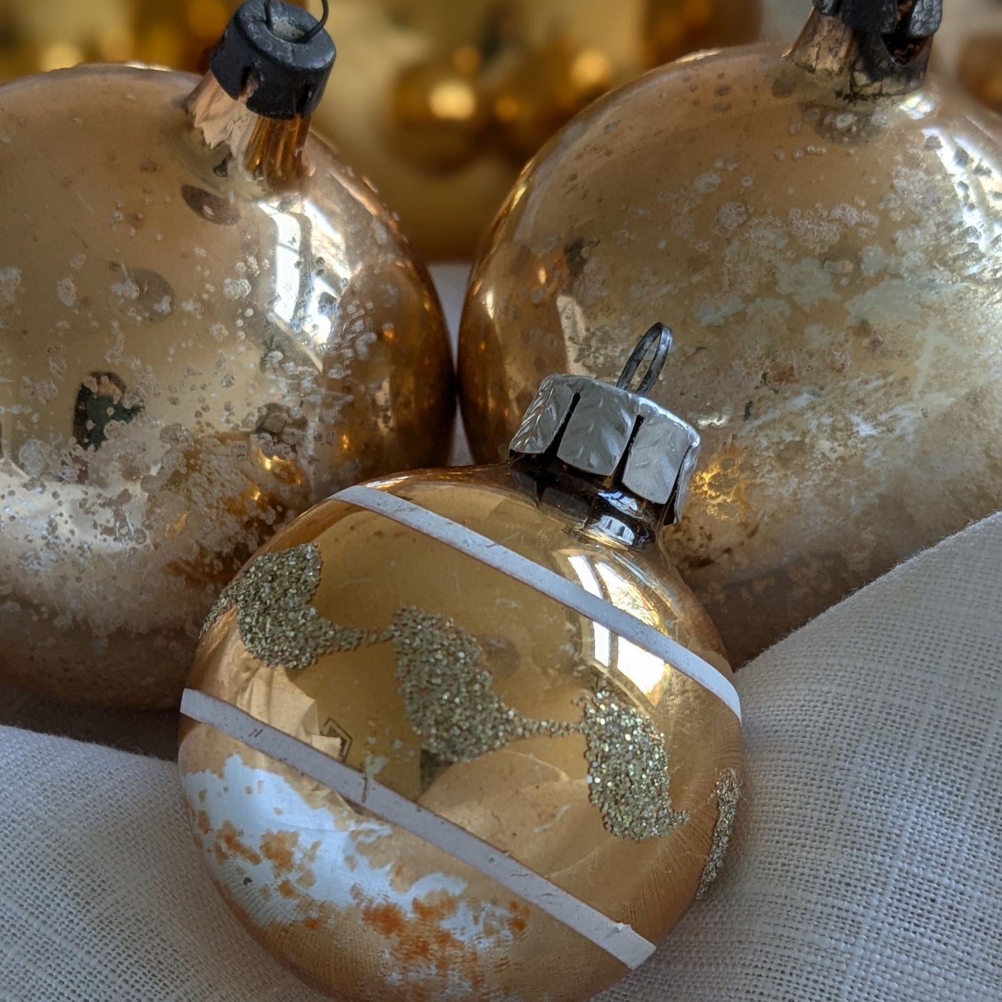 Tarnished Gold Baubles