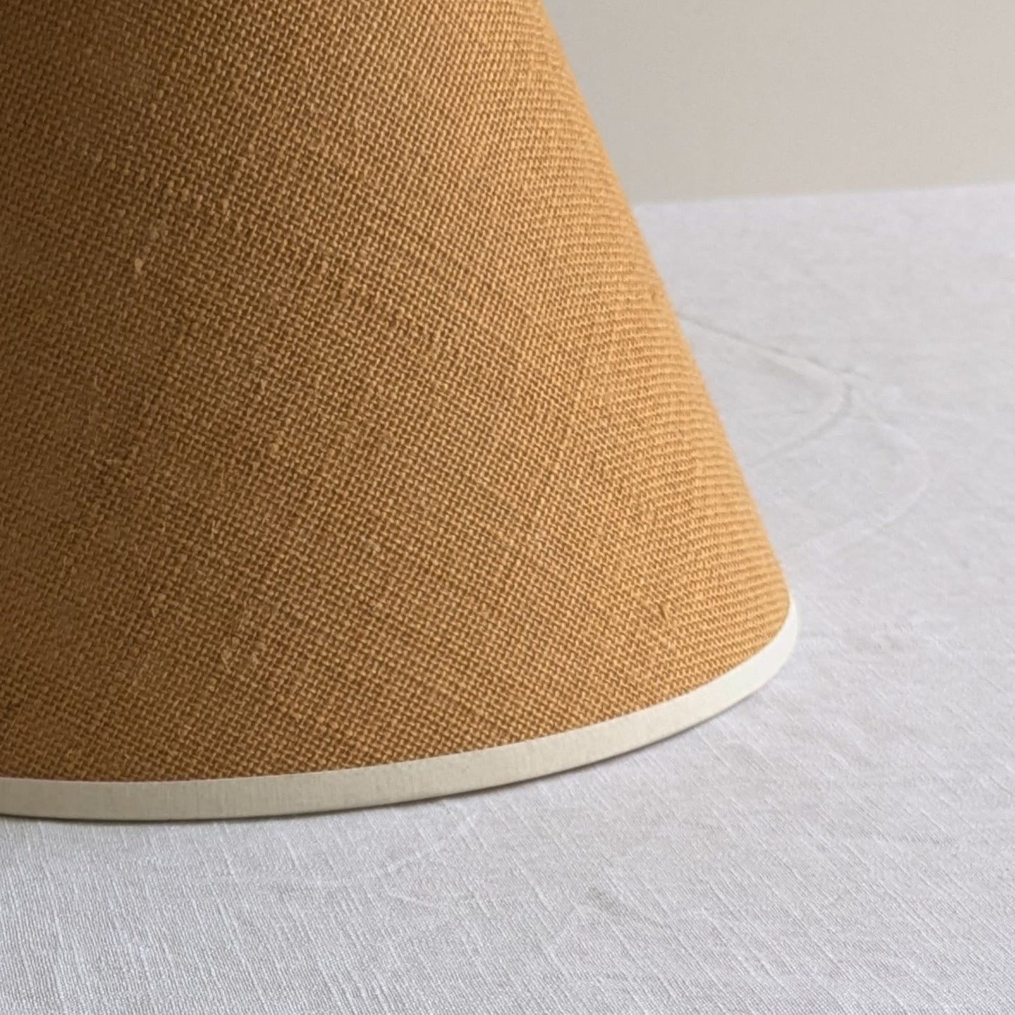 Hessian Light Shade