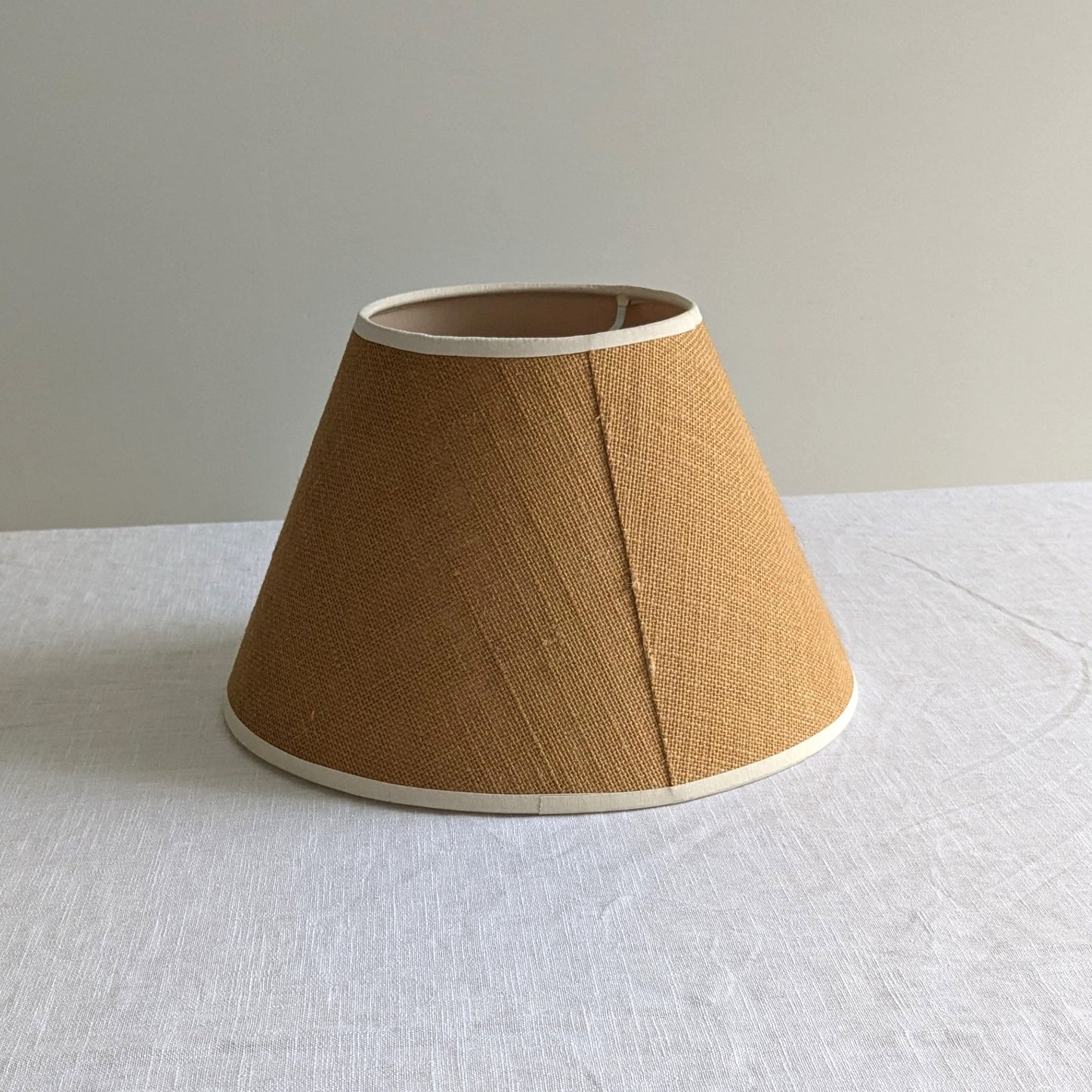 Hessian Light Shade