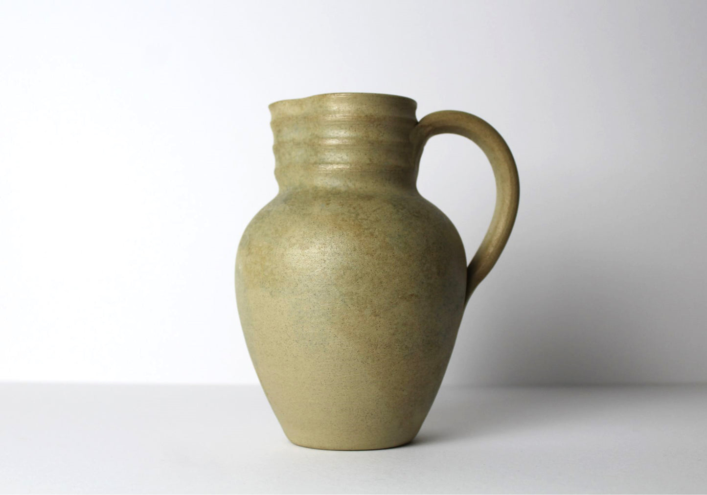 Hillstonia Ribbed Jug