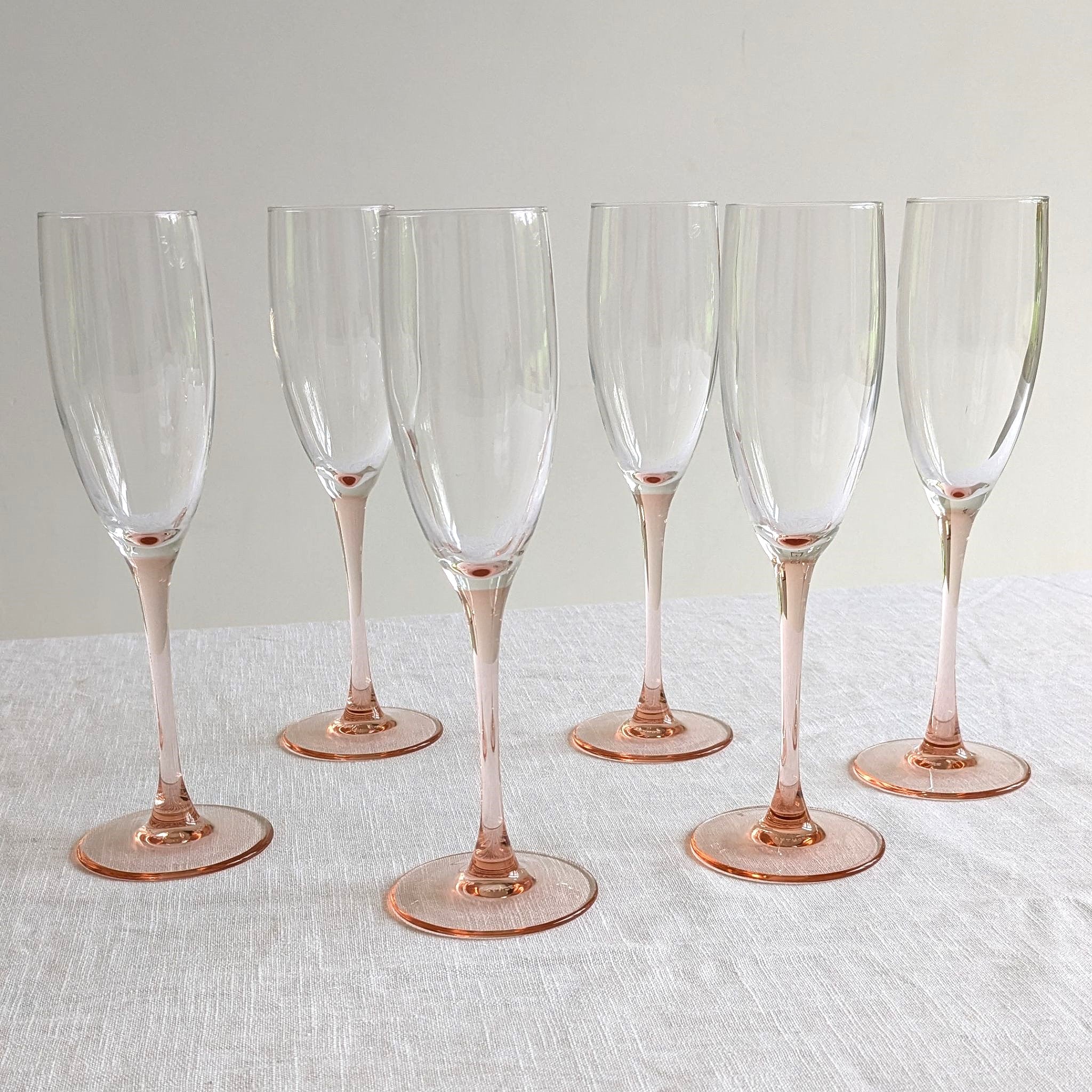 France Luminarc Sparkling Wine/Champagne Glasses 2 pcs Pink Stem 22 cm selling Glass Vintage