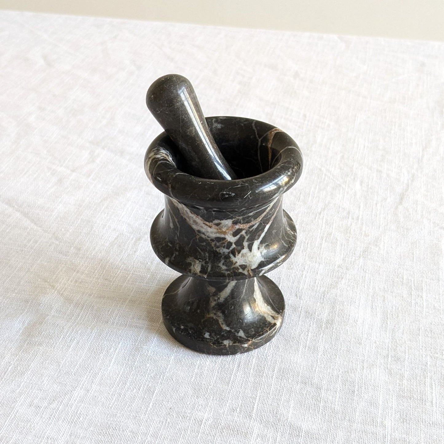 Marble Pestle & Mortar