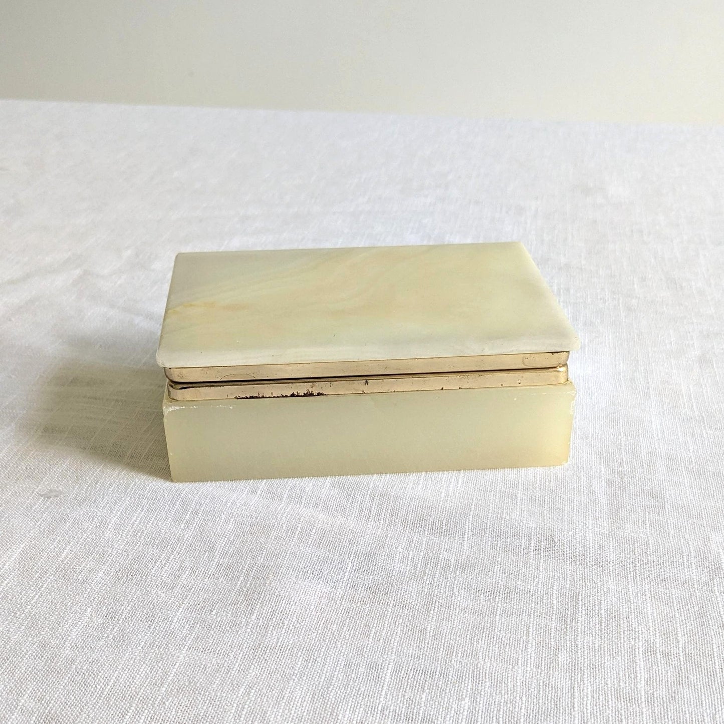 Pale Lemon Onyx Box