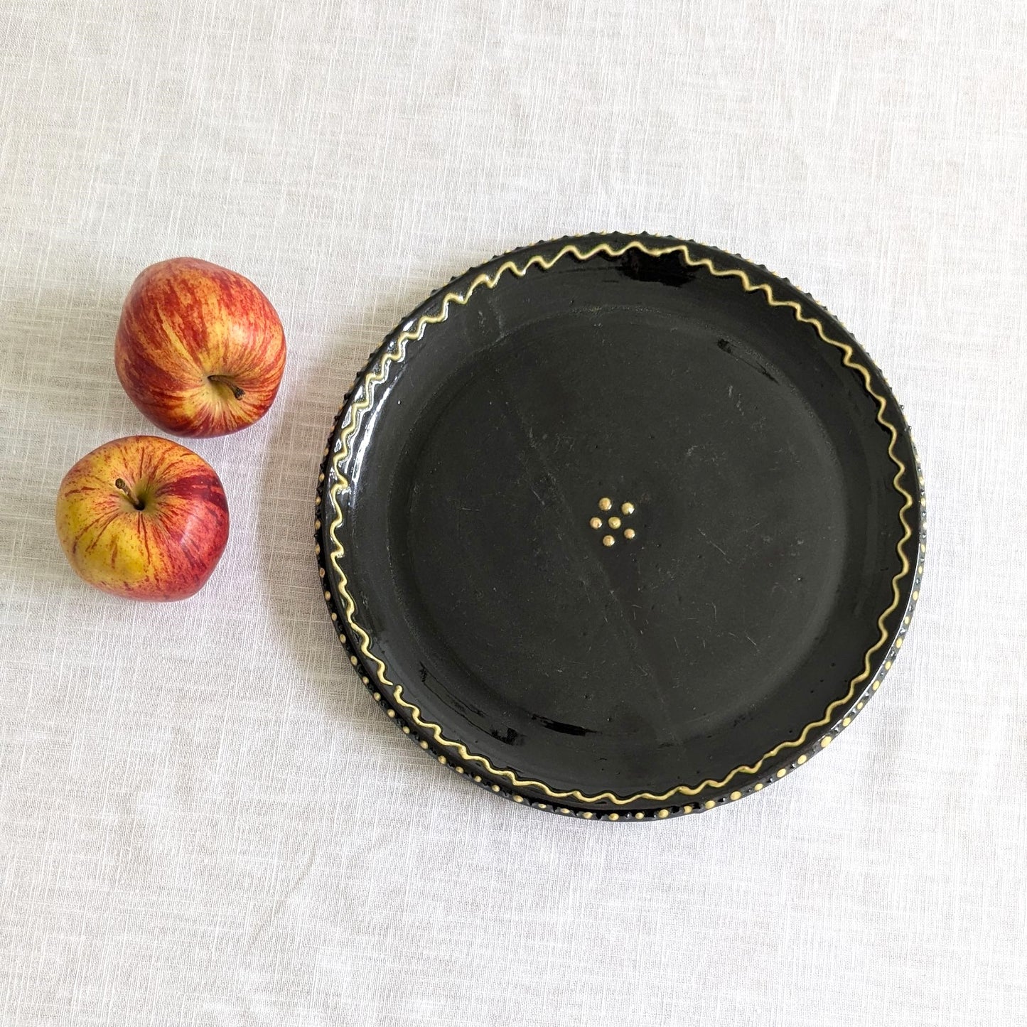 Flower Motif Slipware Plate