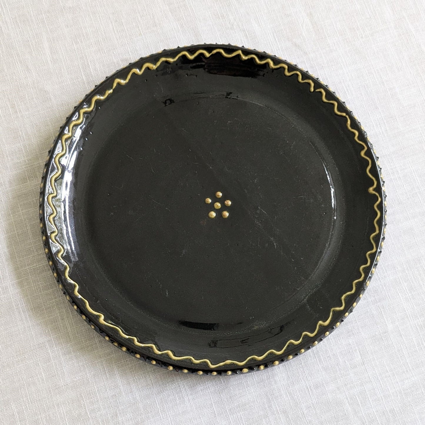 Flower Motif Slipware Plate