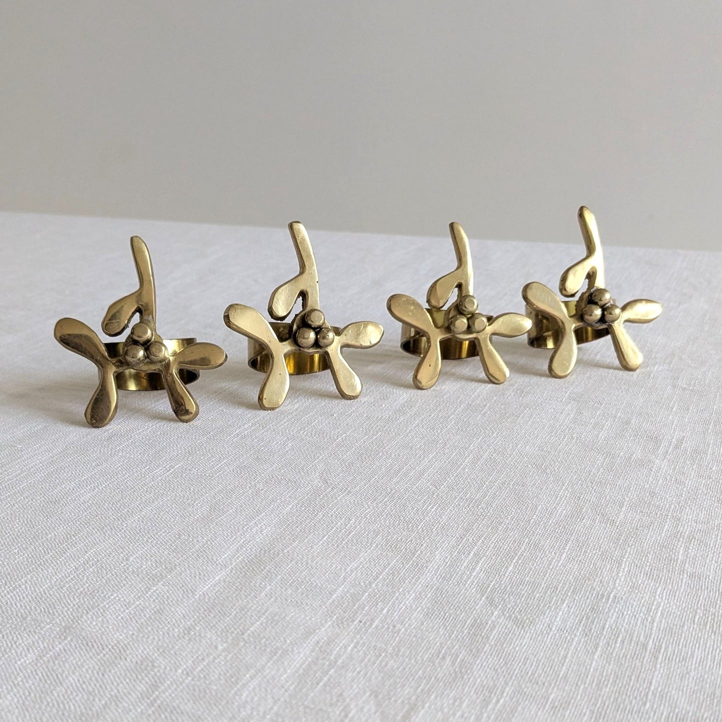 Brass Mistletoe Napkin Rings