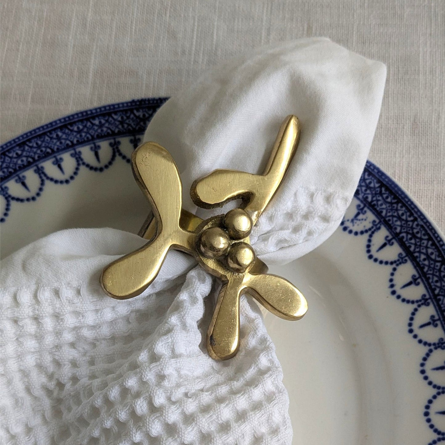 Brass Mistletoe Napkin Rings