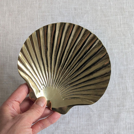 Mid Century Scallop Shell Dish