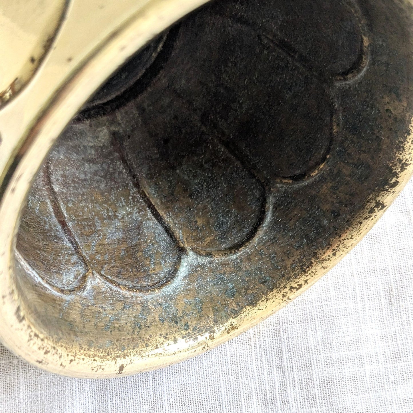 Brass Scalloped Plant Pot