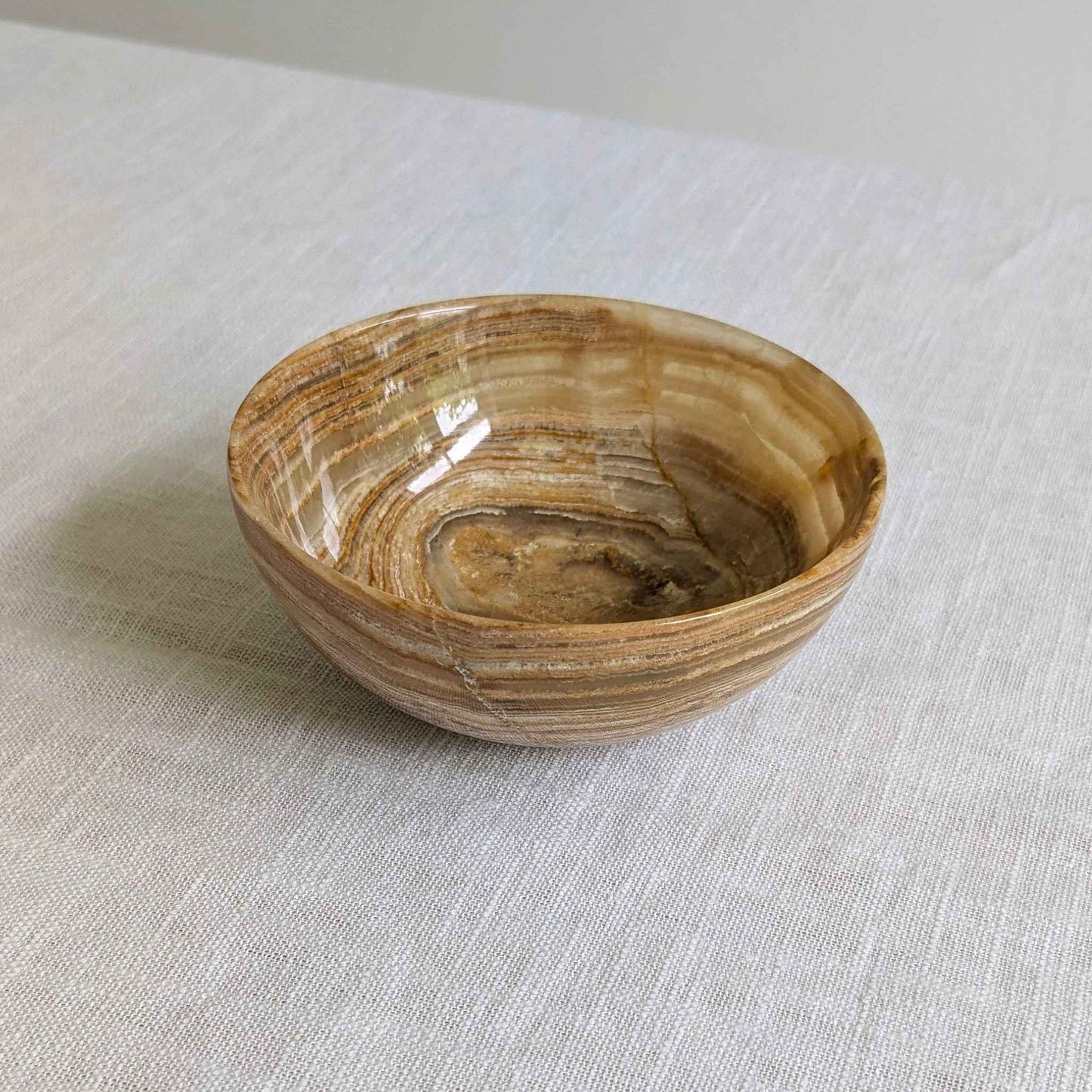 Delicate Brown Onyx Dish