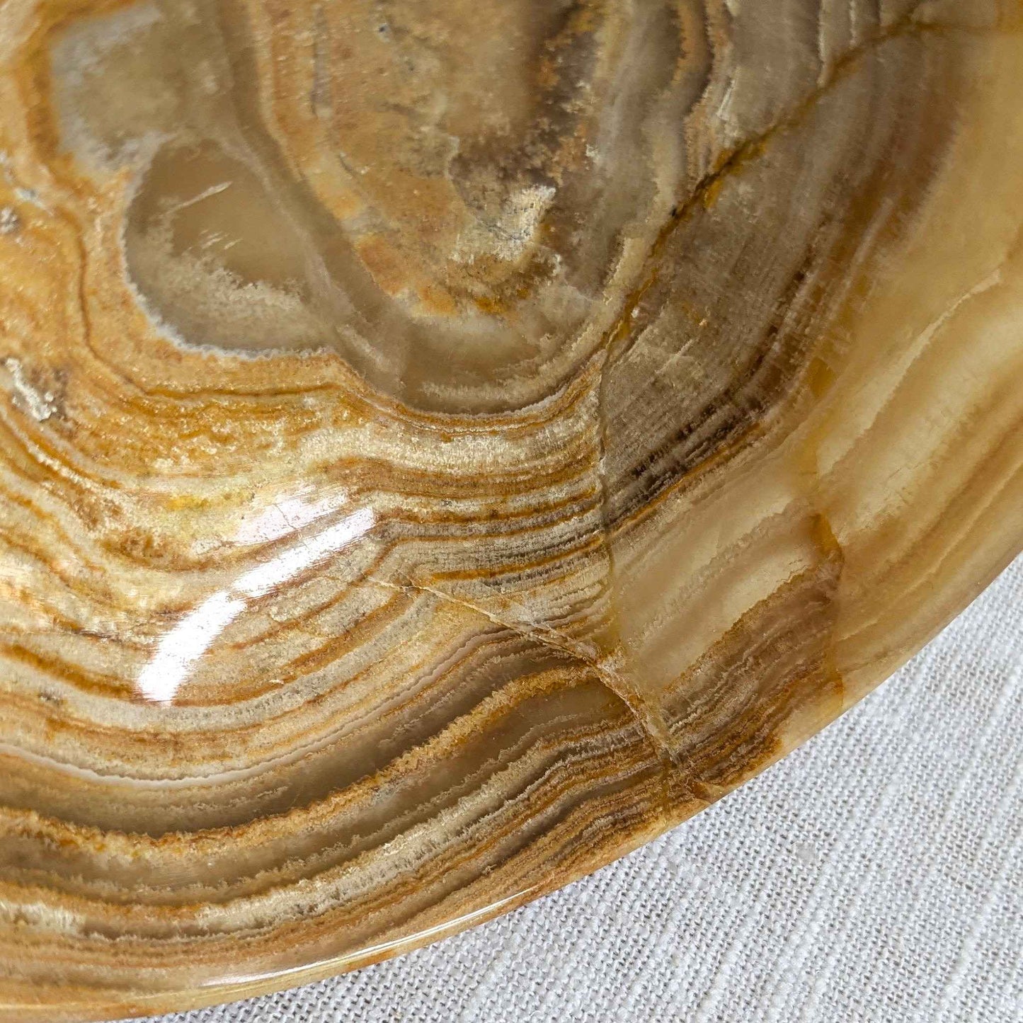 Delicate Brown Onyx Dish