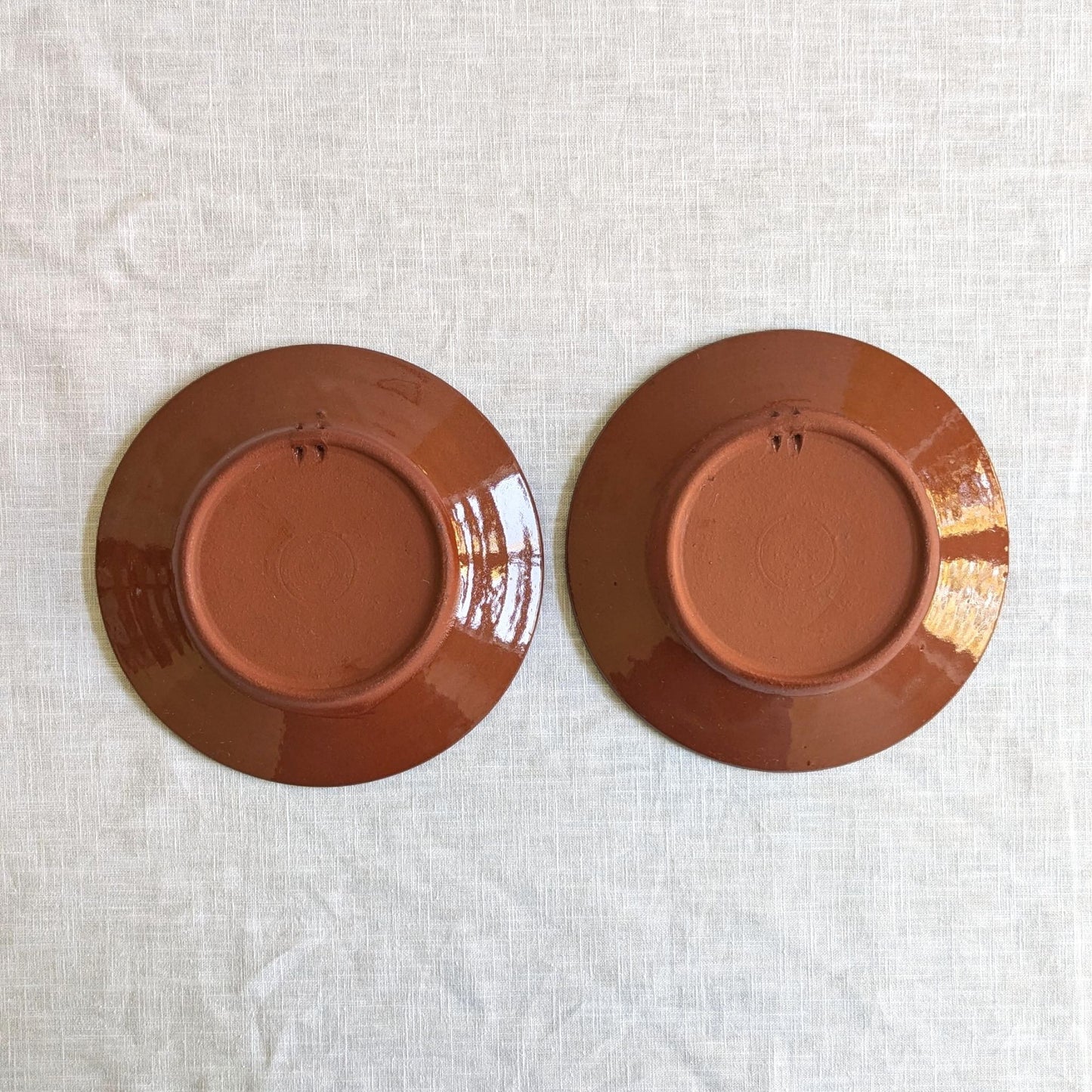Troyan Pottery Plate Duo