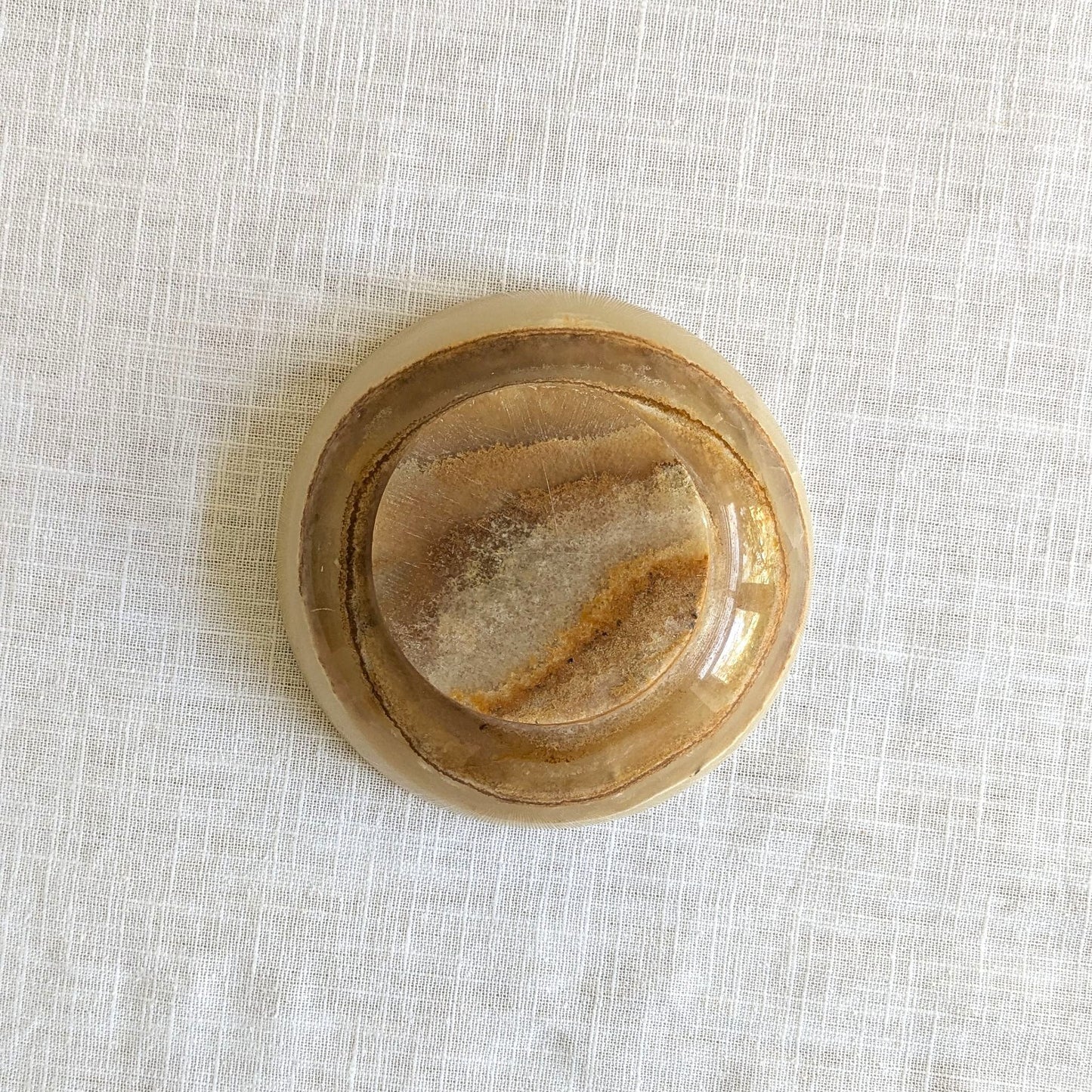 Delicate Onyx Dish
