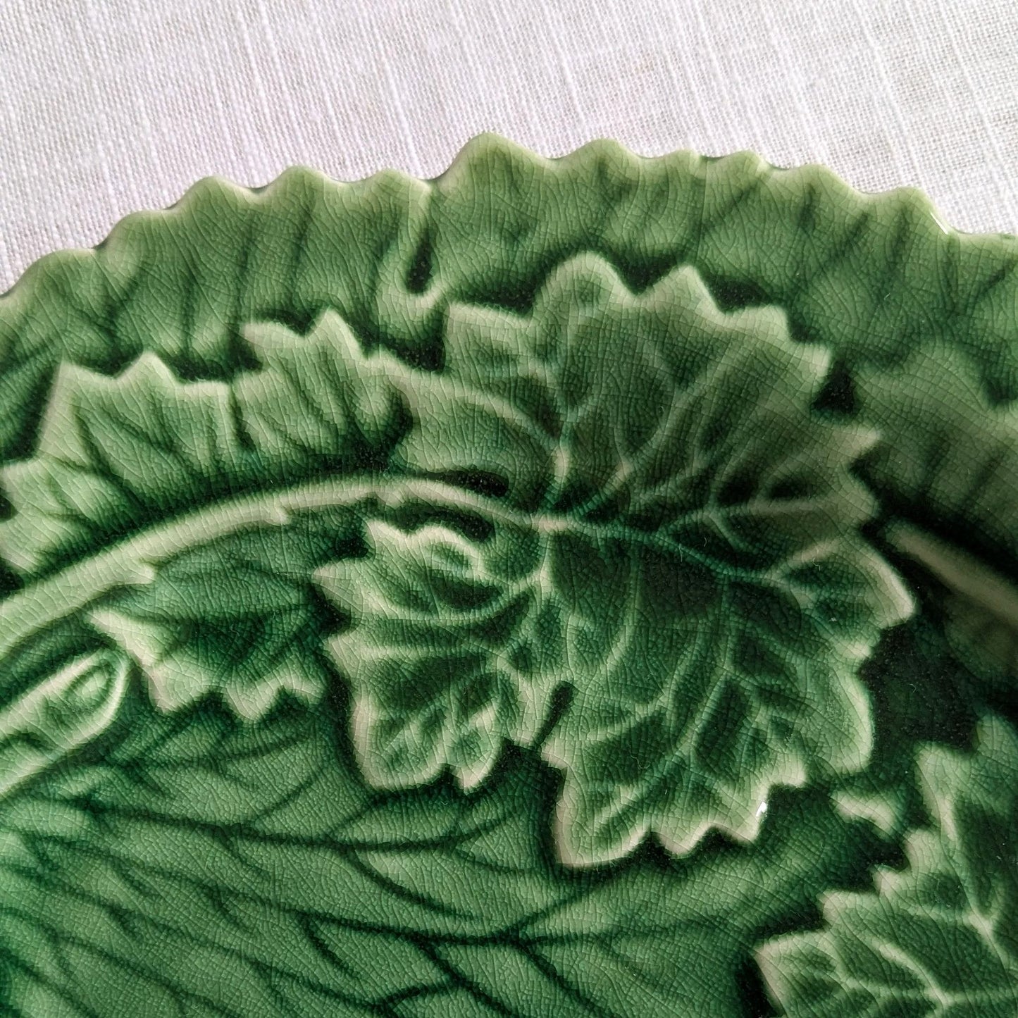 Majolica Leaf Plate