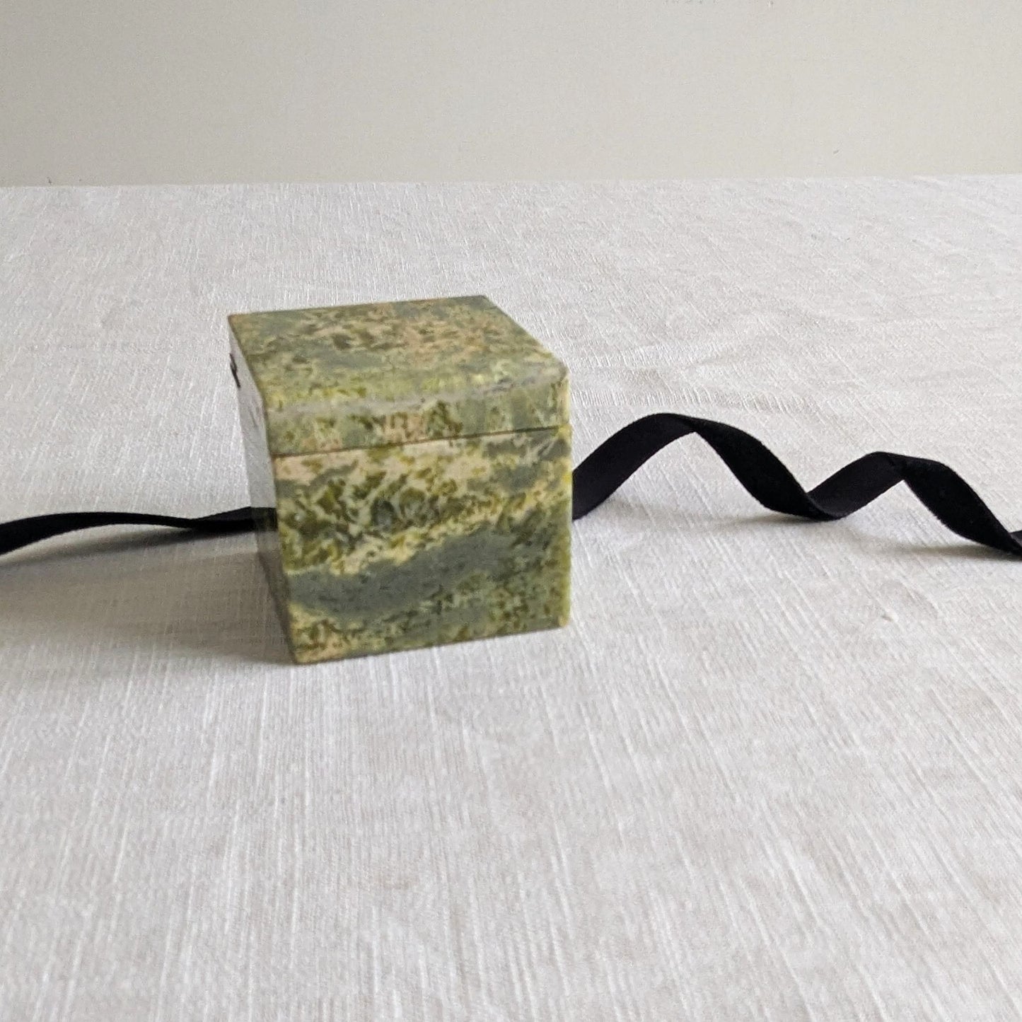 Onyx Inkwell / Storage Pot