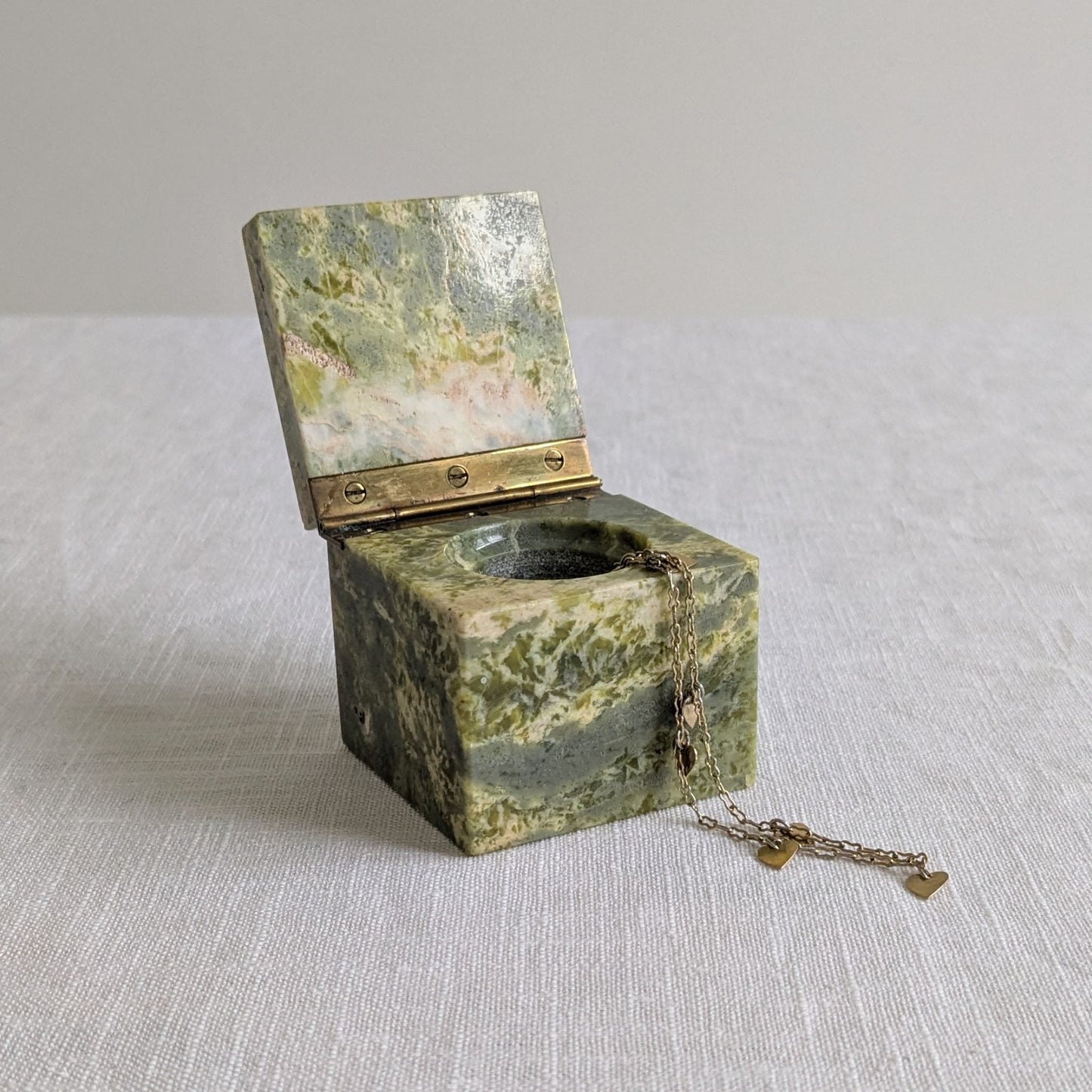 Onyx Inkwell / Storage Pot