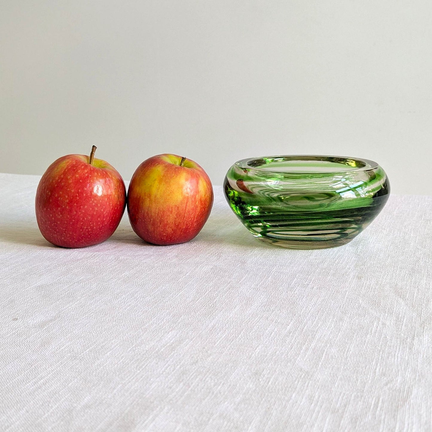 Swirl Glass Geode Bowl
