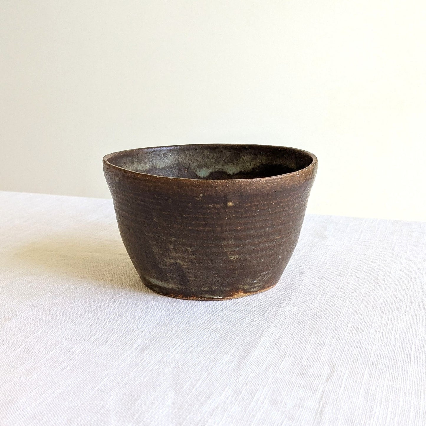 Ribbed Studio Bowl