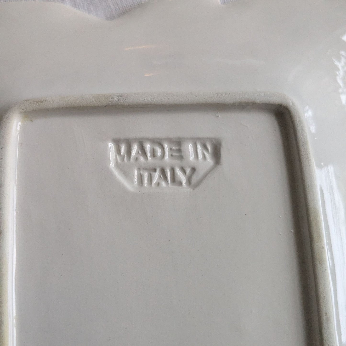 Italian Daisy Plates