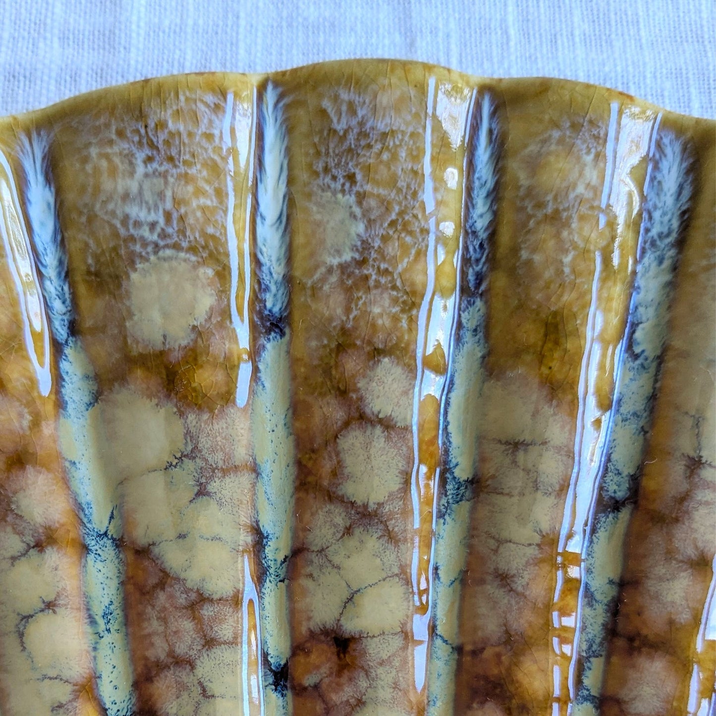 Mid Century Scallop Shell Plate