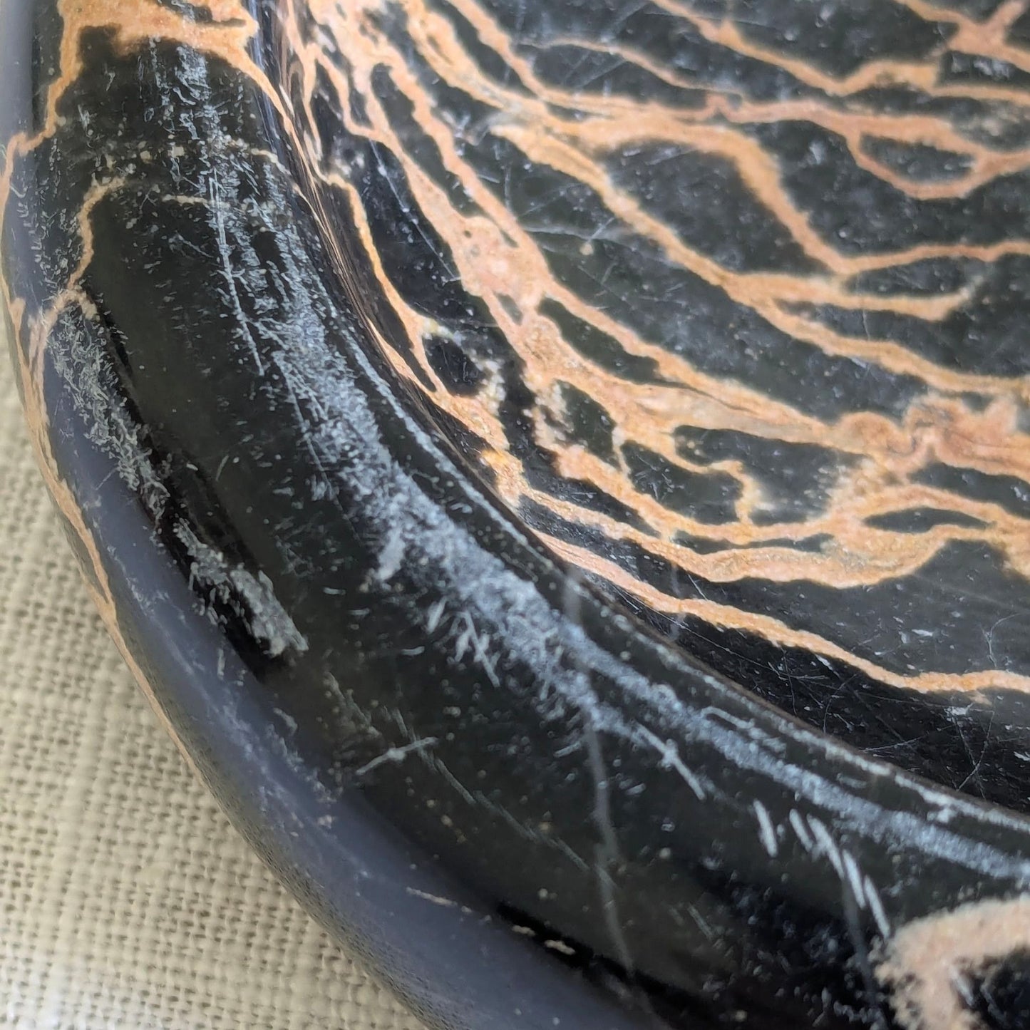 Marble Wiggle Vein Dish