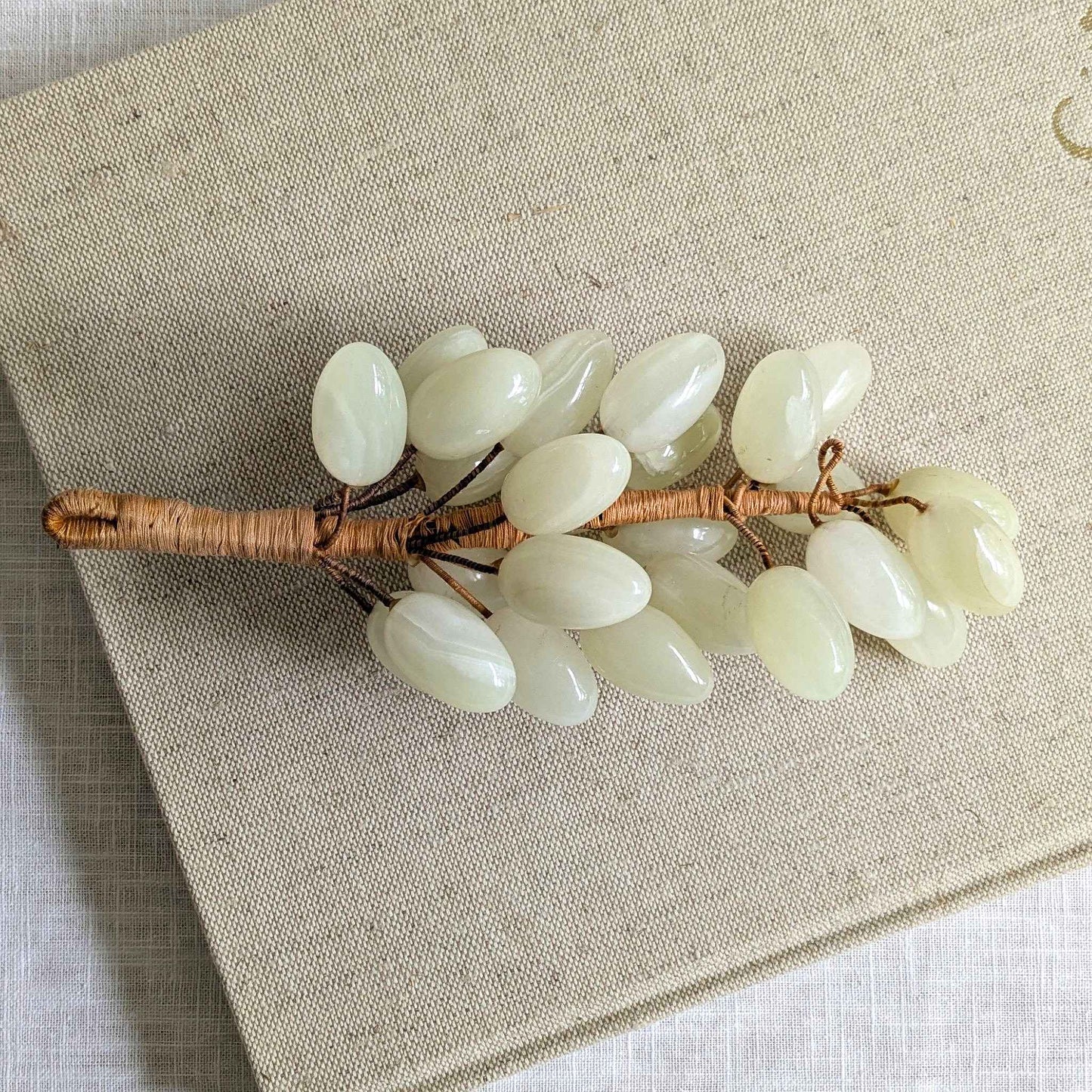 Large Onyx Grape Cluster
