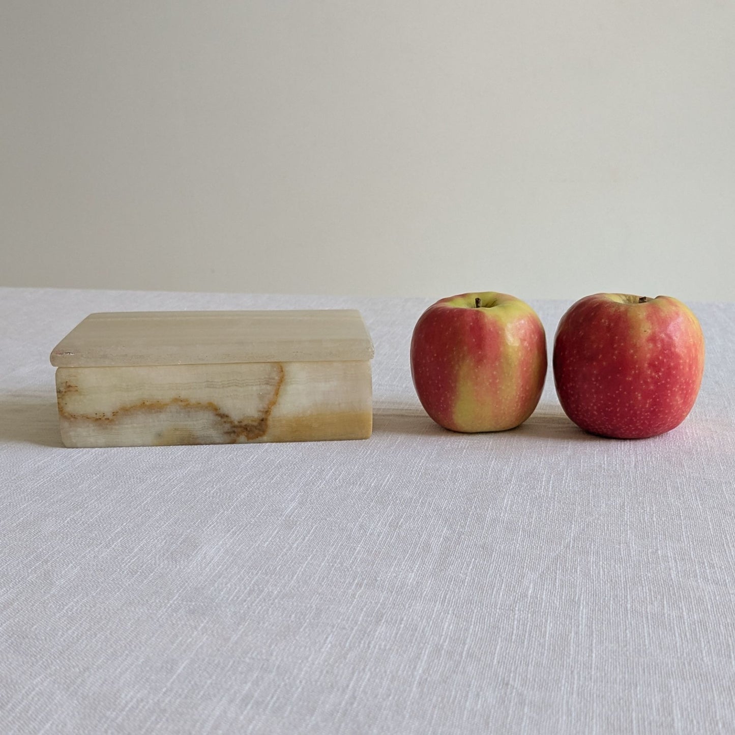 Mid Century Onyx Lidded Box