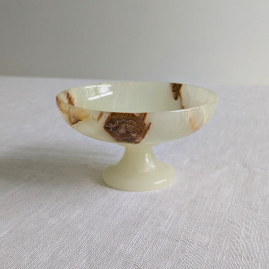 Onyx Pedestal Dish