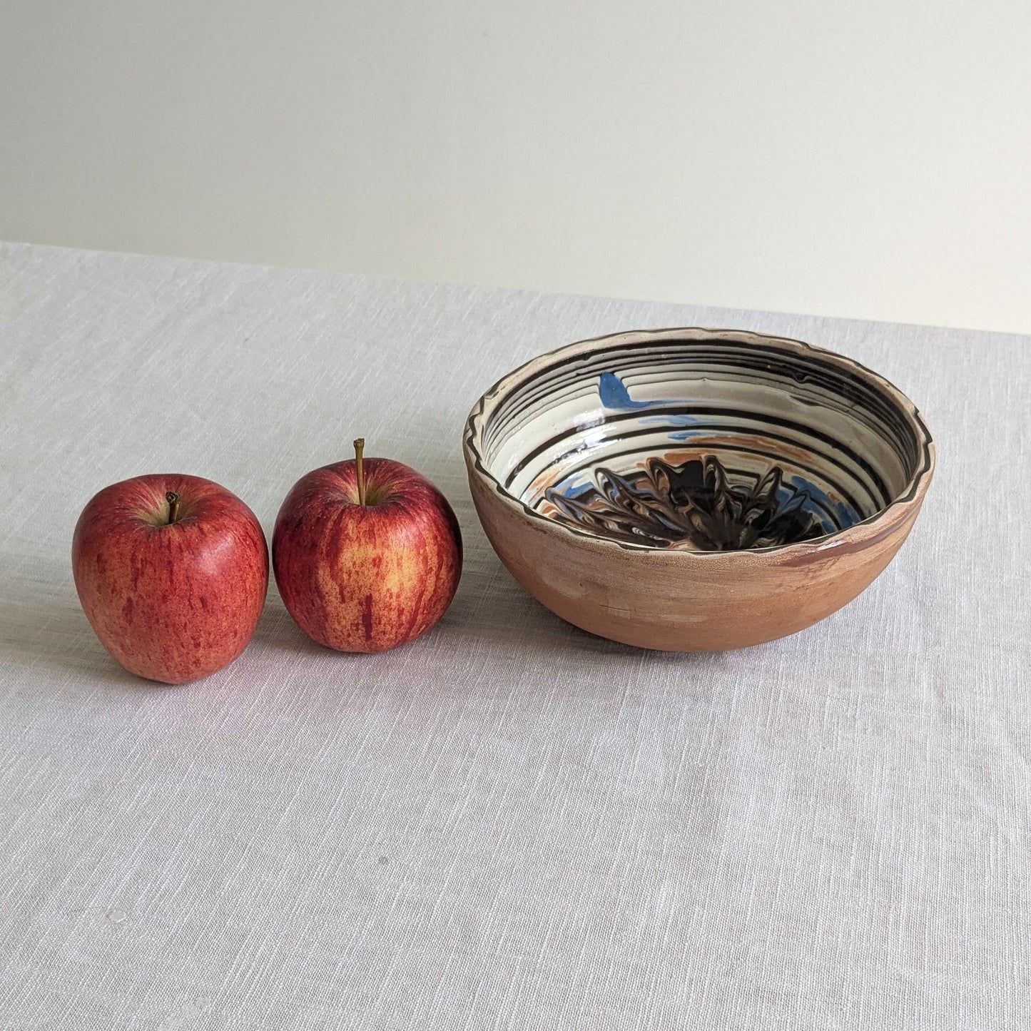 Romanian Horezu Swirl Bowl