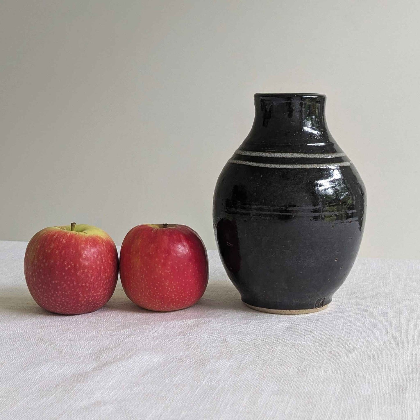 Studio Black Ringed Vase