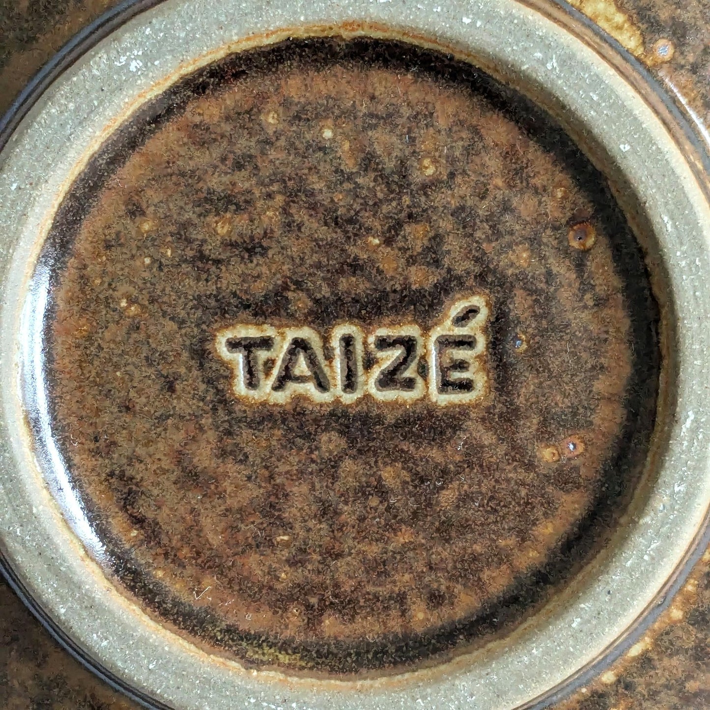 Taizé French Studio Bowl