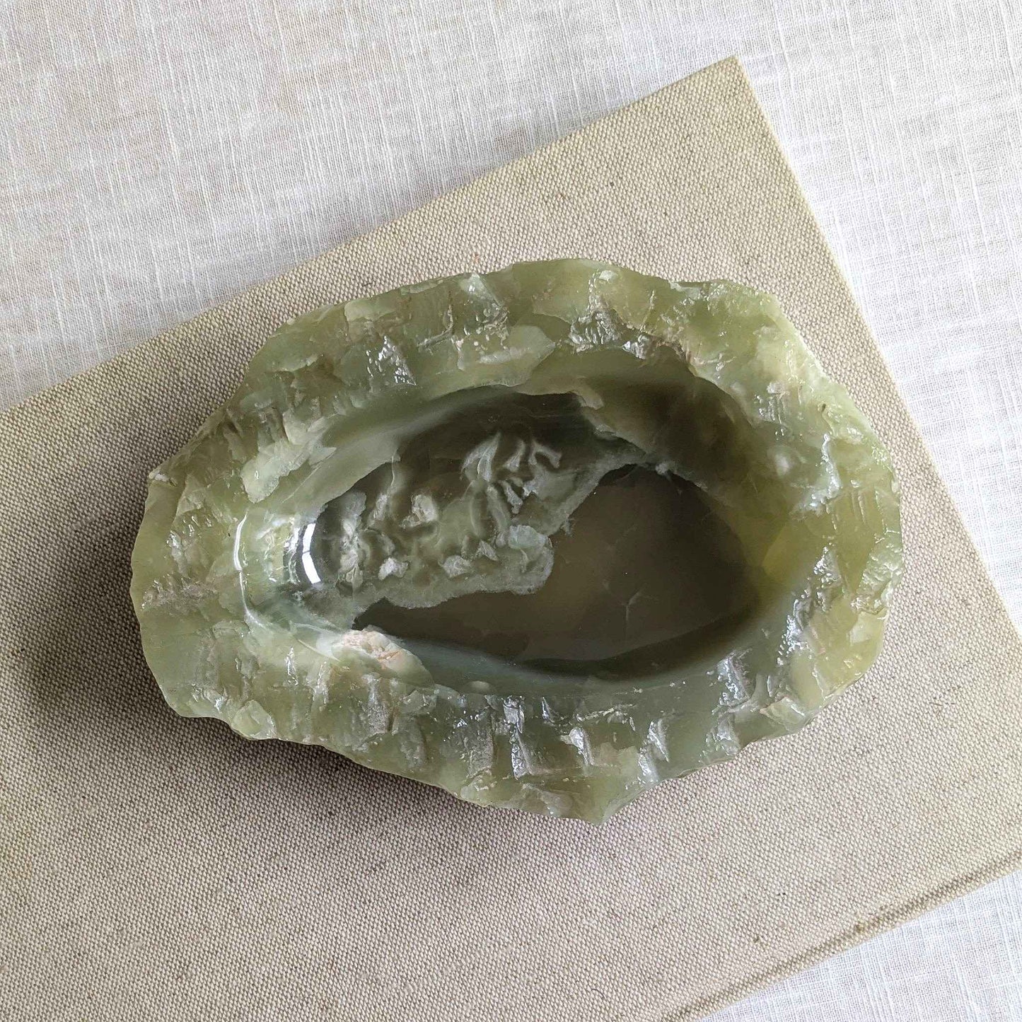 XL Raw Edge Onyx Dish